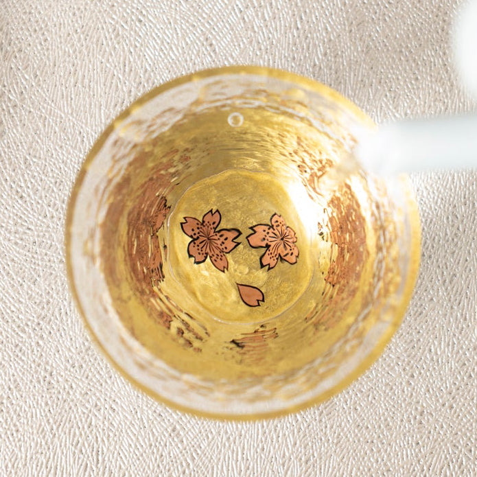 Taza de sake Sakura Maki-e Guinomi