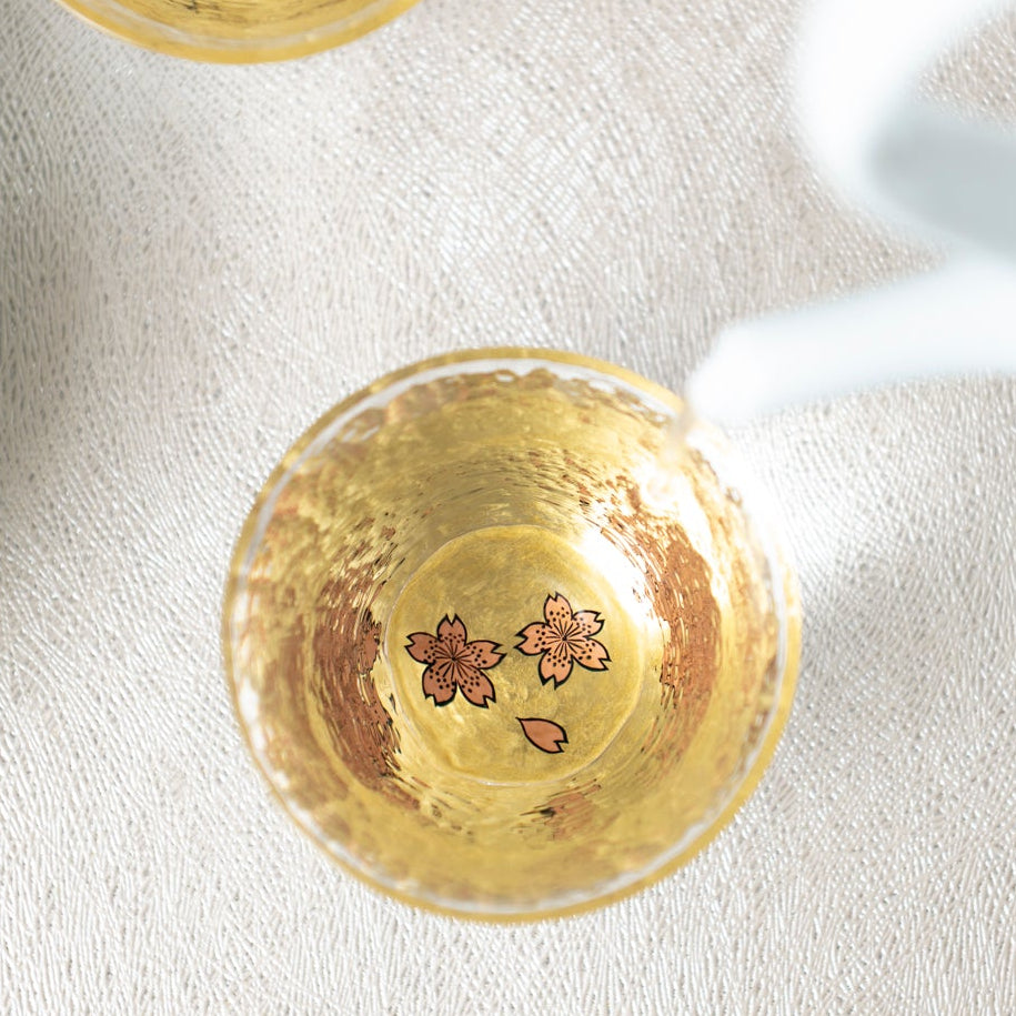 Taza de sake Sakura Maki-e Guinomi