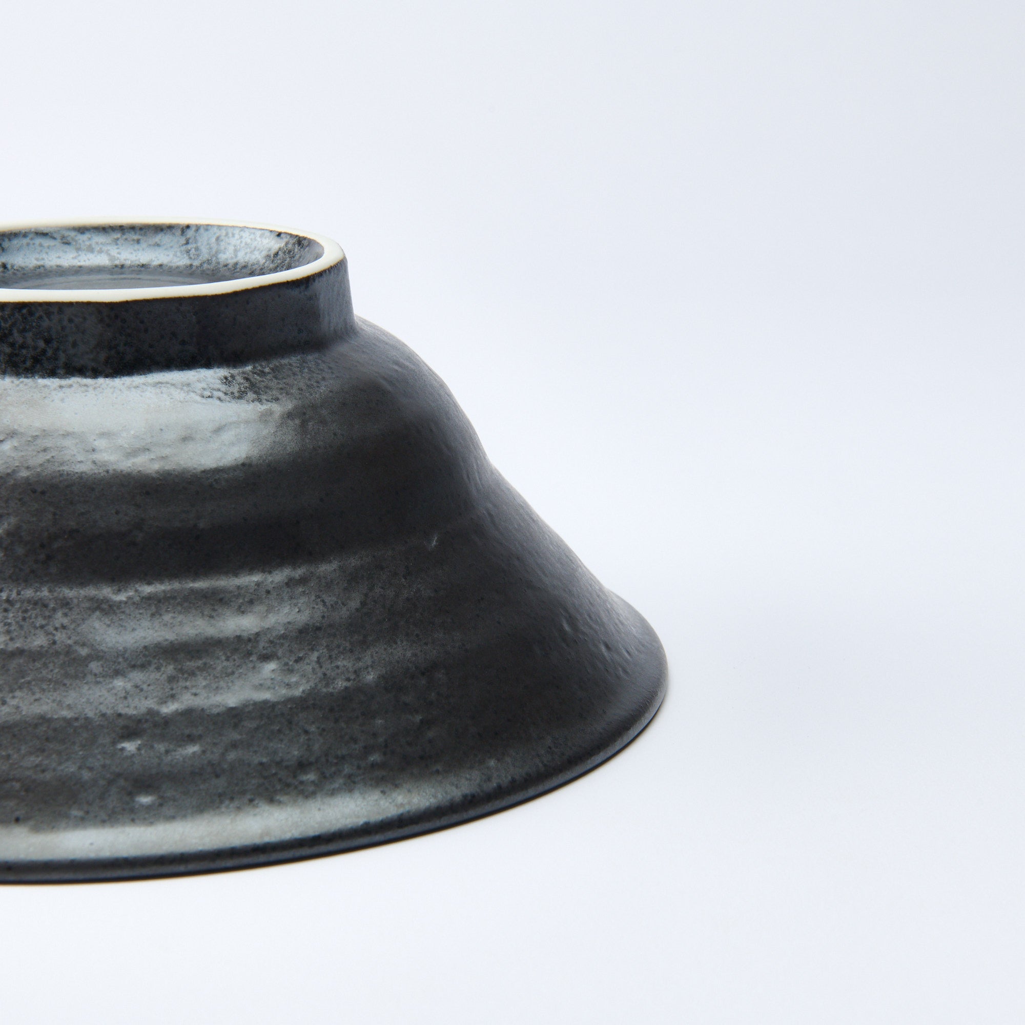 Black Hakeme Ramen Bowl 8.9 IN