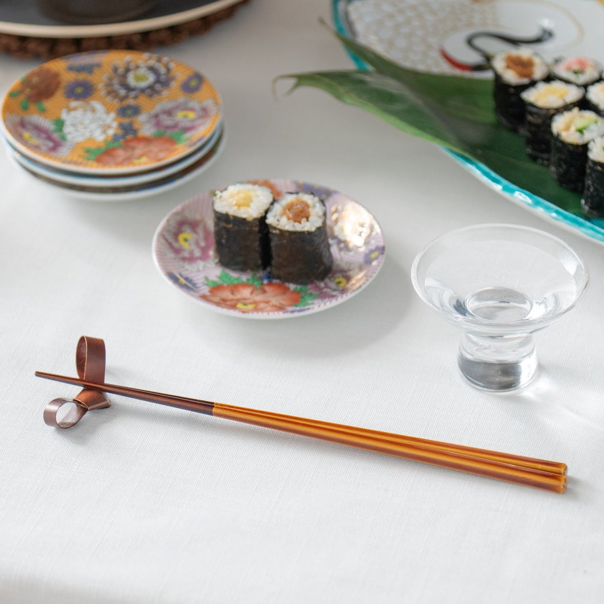 Juego de reposa palillos con diseño de cinta