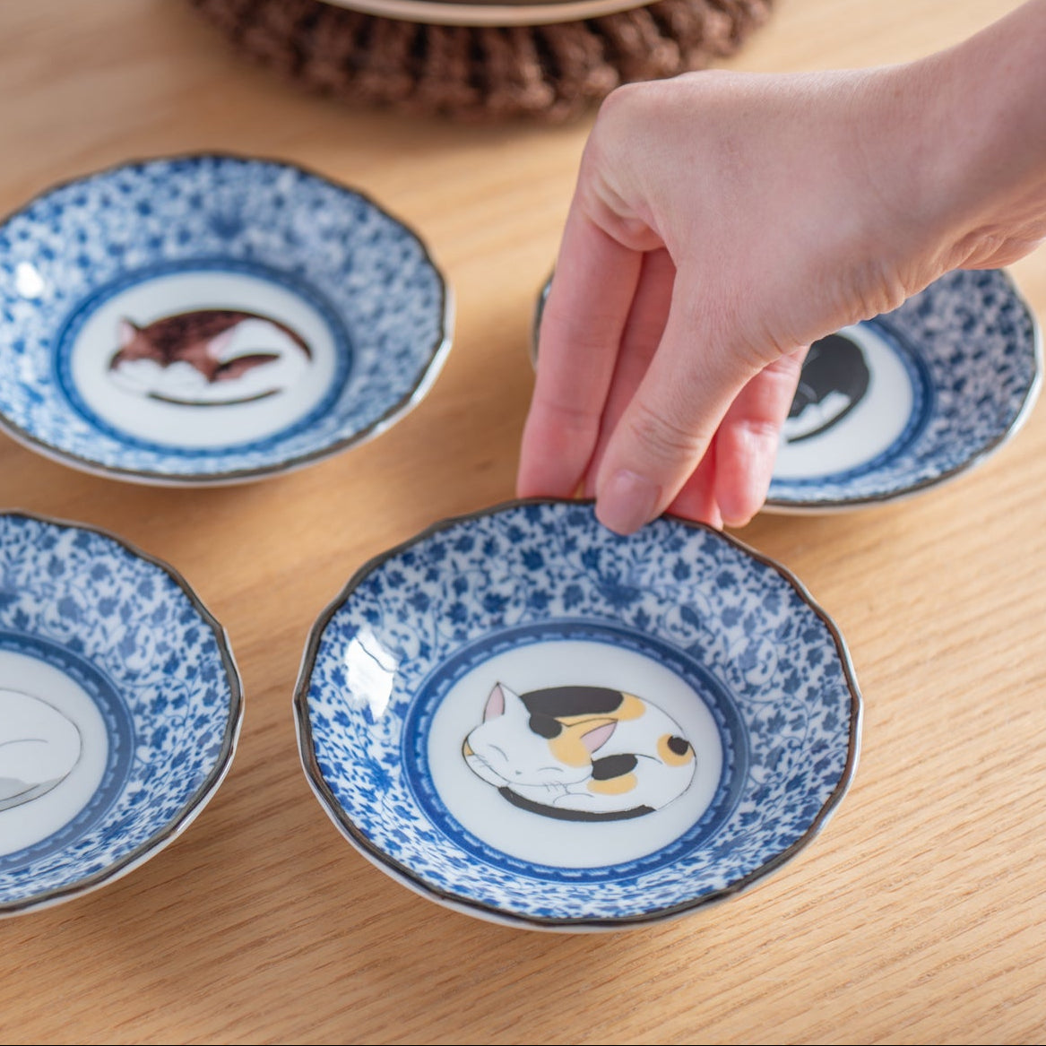 Soßenteller-Set „Schlafende Katze“