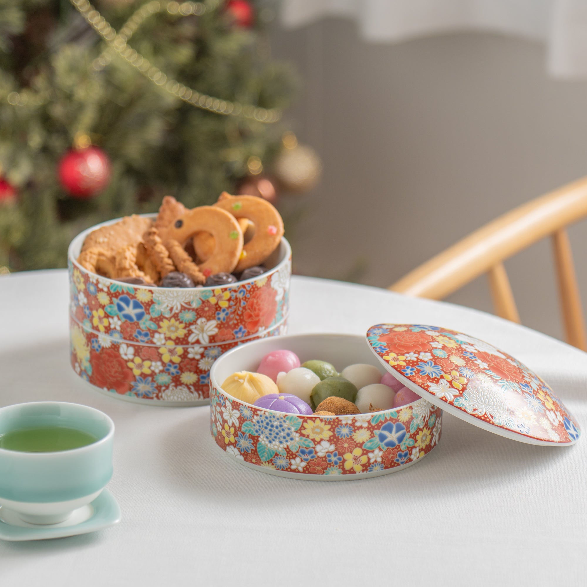 Caja bento Jubako de tres niveles Hanazume roja