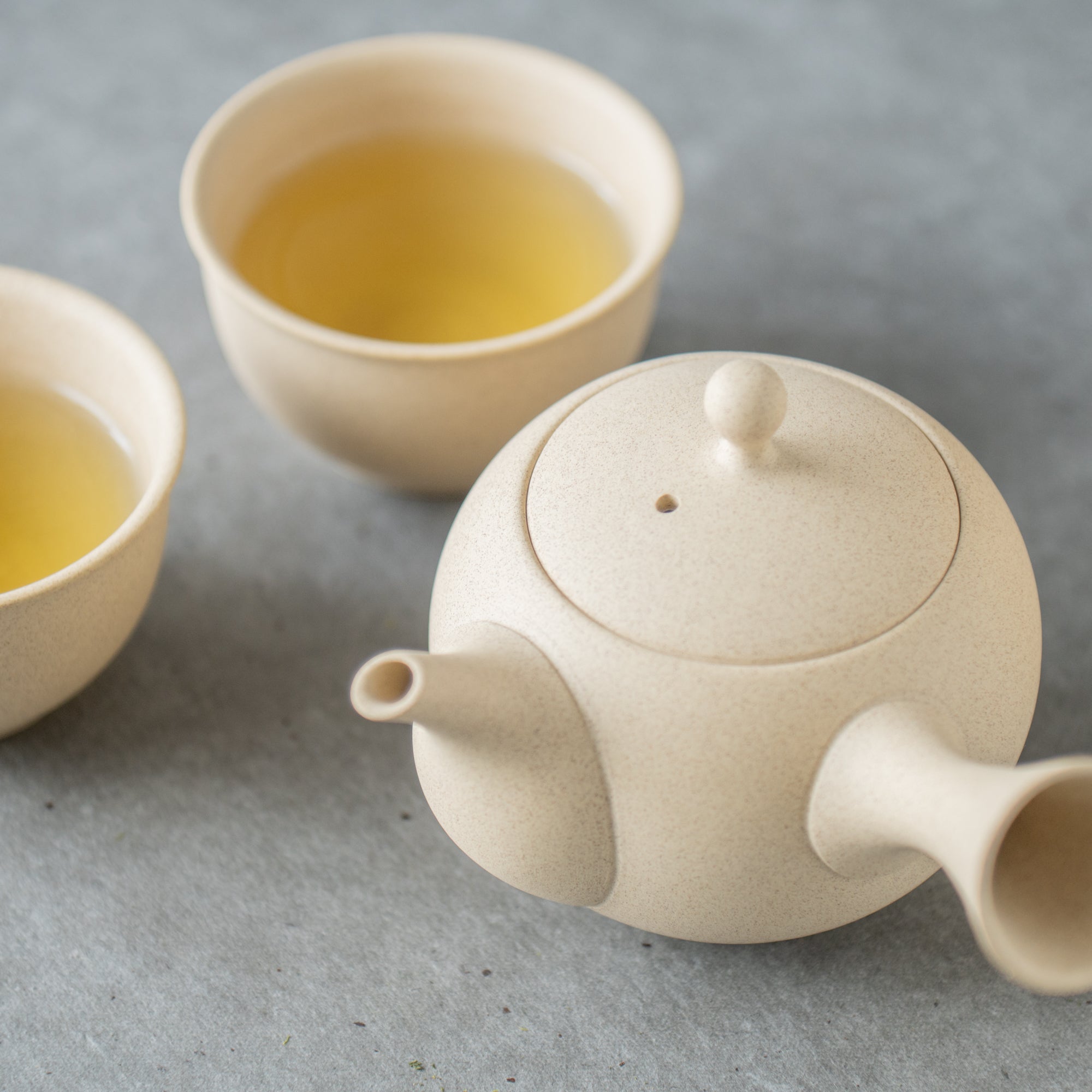 IROIRO Japanese Teacup Pair