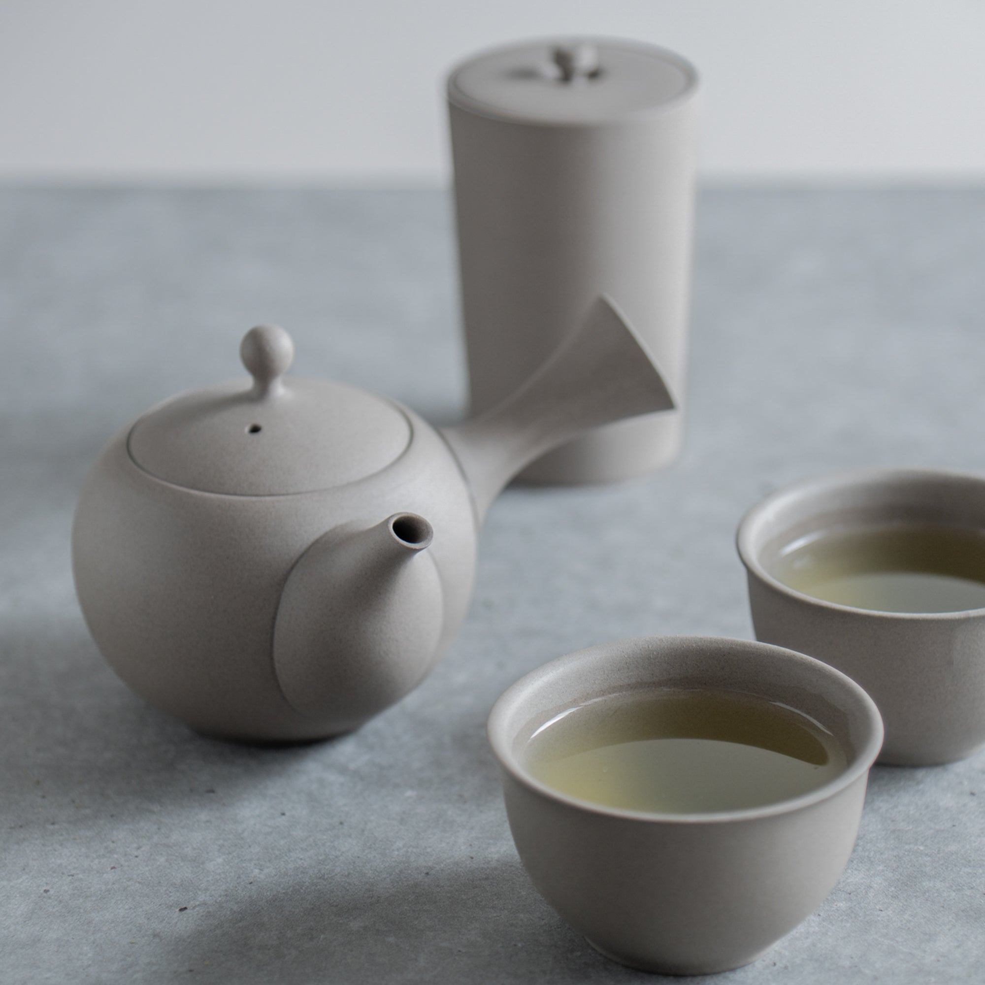 IROIRO Japanese Teapot