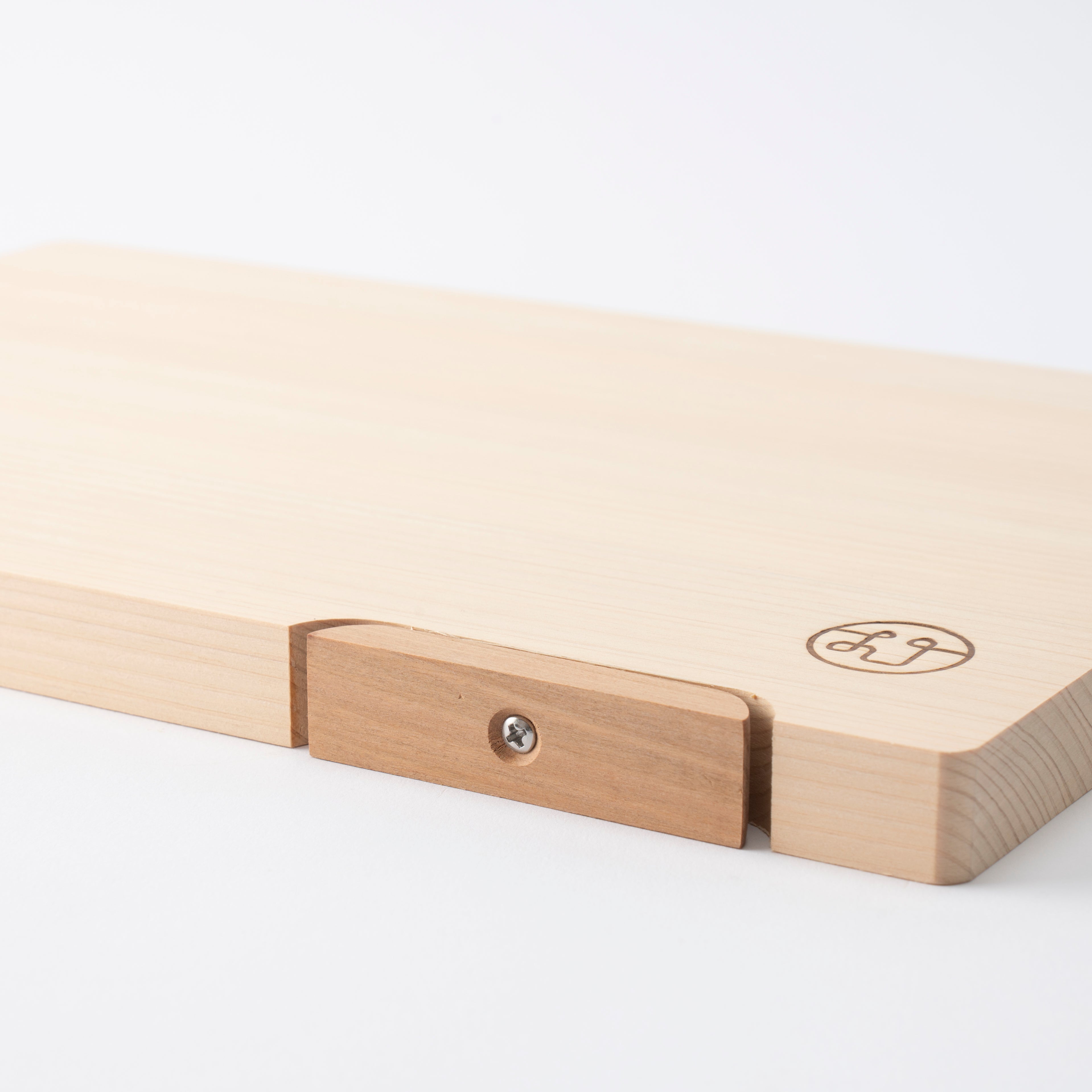 Tono Hinoki Rectangular Cutting Board with Stand