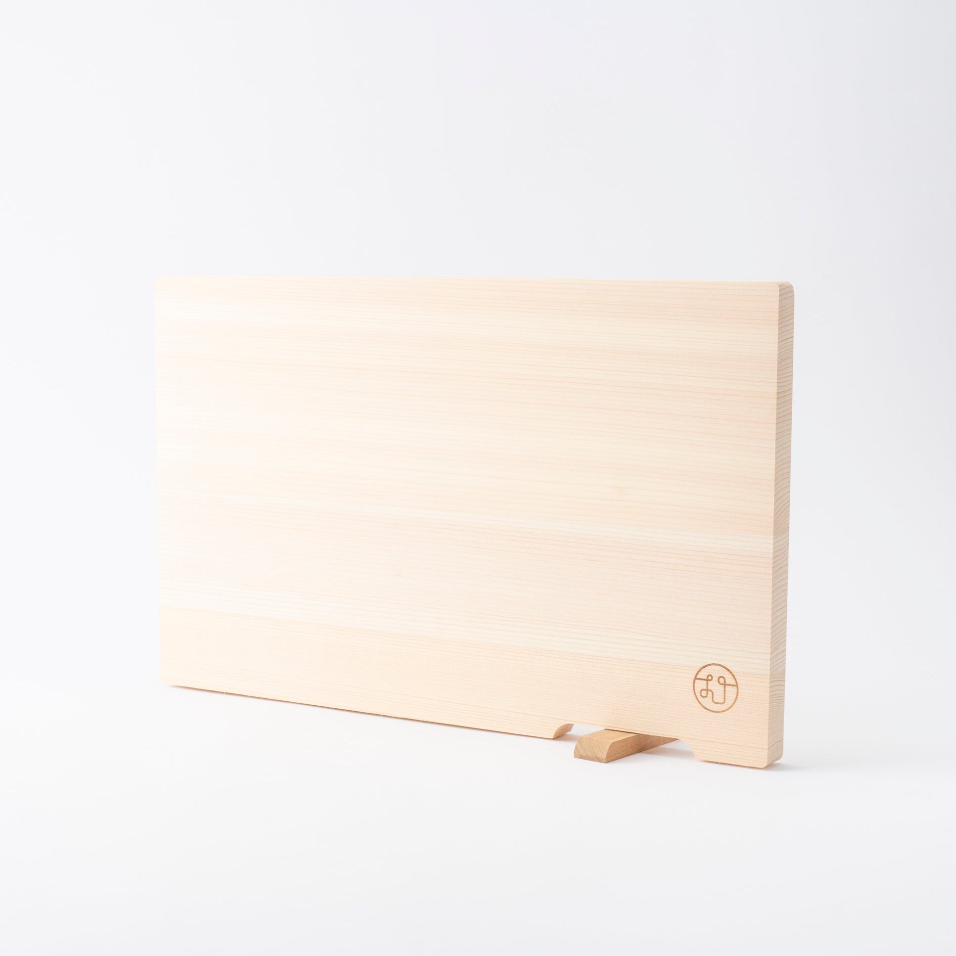 Tono Hinoki Rectangular Cutting Board with Stand