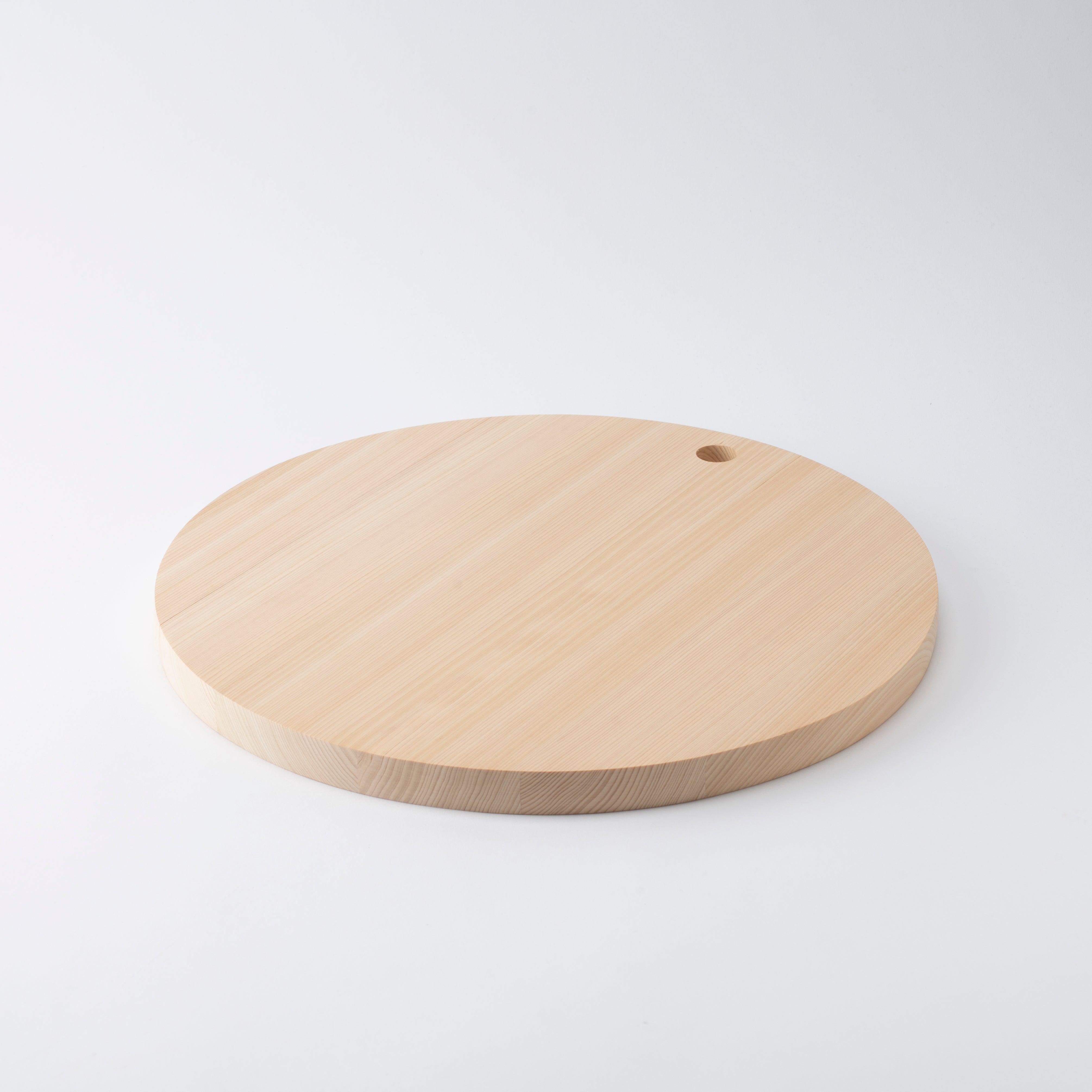 Tono Hinoki Round Cutting Board with Hole