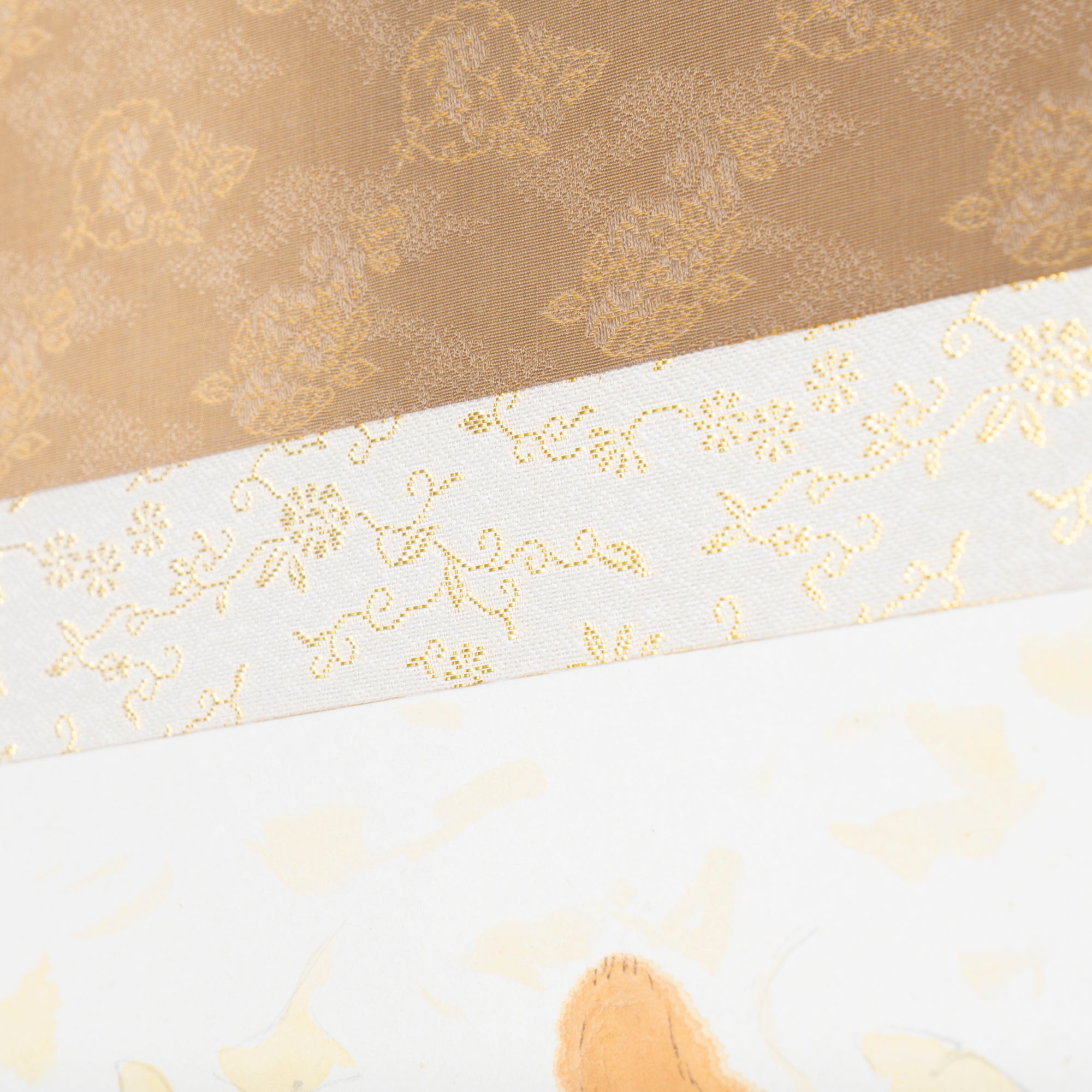 Cat and Ginkgo Leaves Kakejiku Hanging Scroll