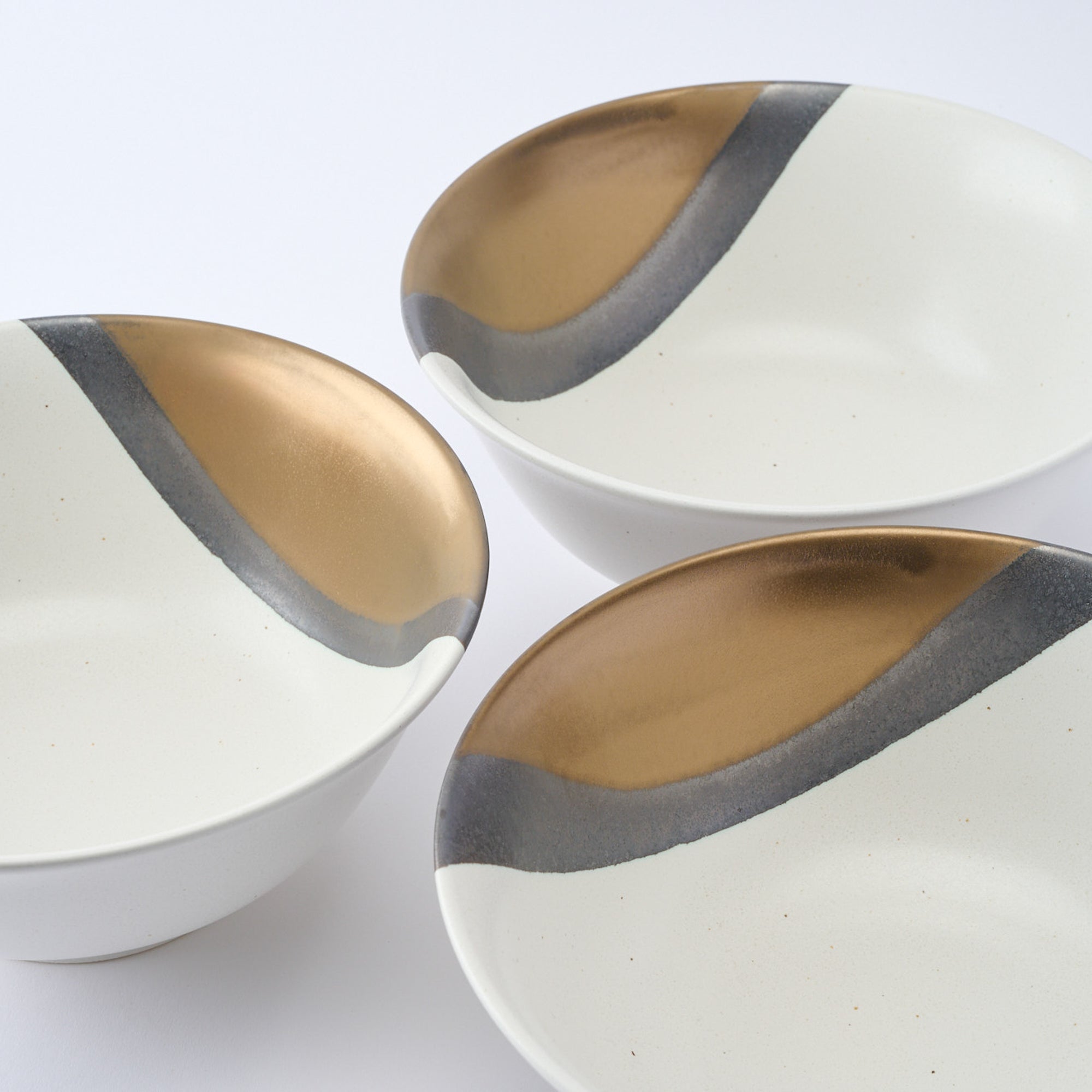 Bronze Luster with Matte Cream Ramen Bowl 8.9 IN