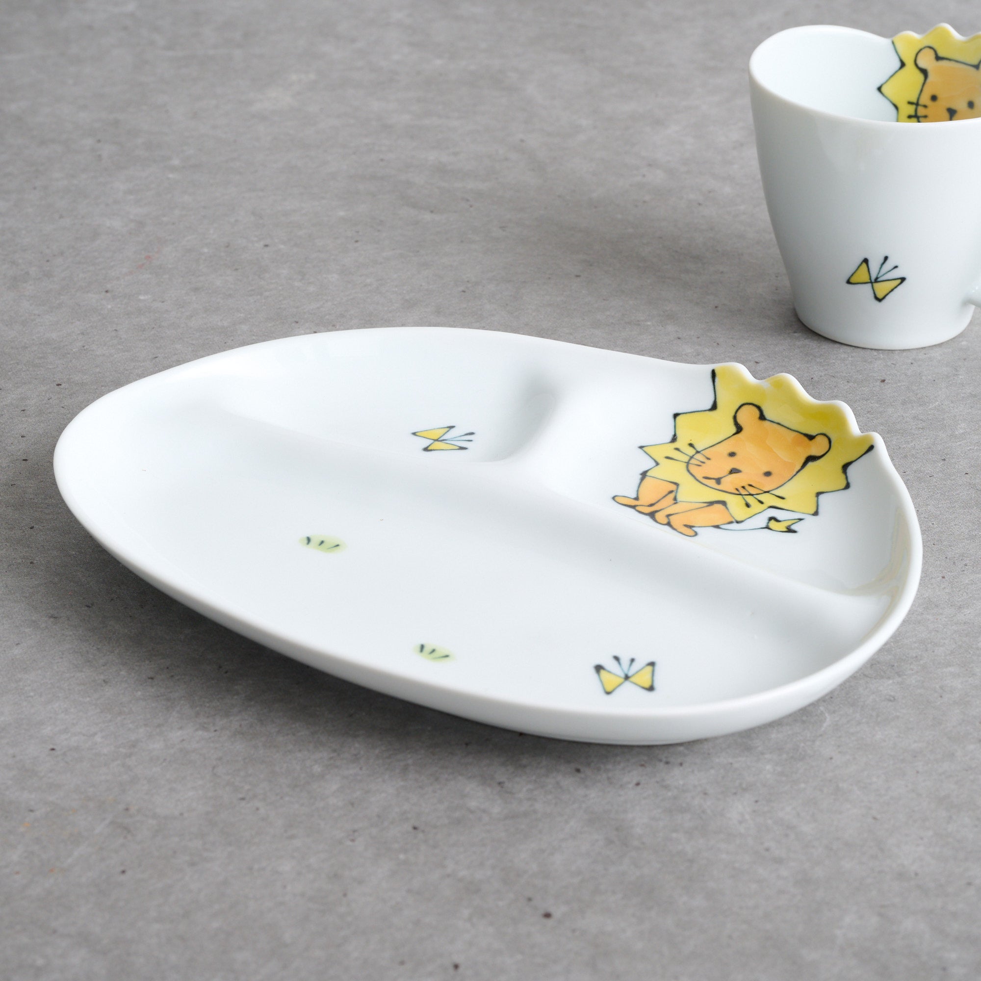 Plato dividido infantil con diseño de gato