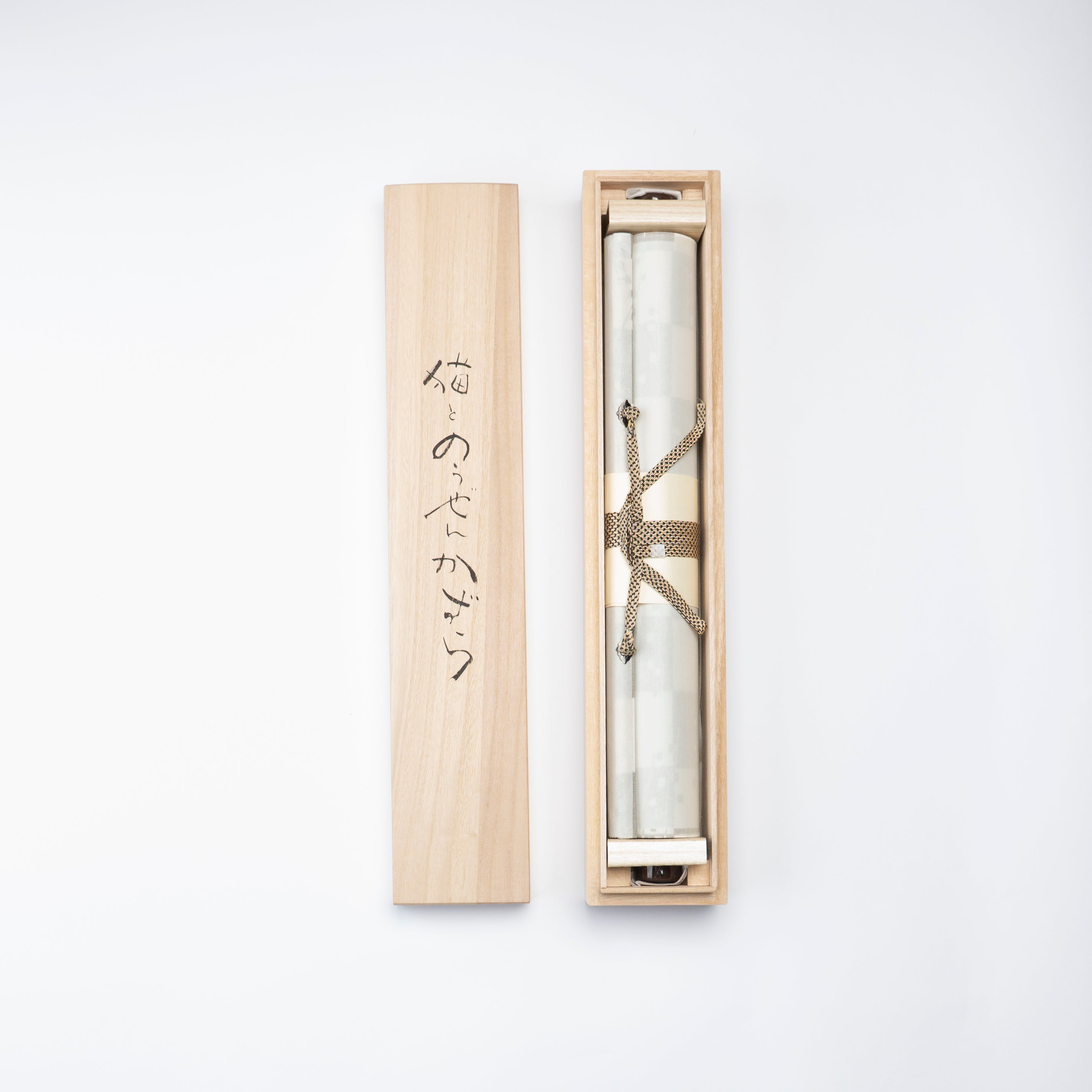 Cat and Trumpet Vine Kakejiku Hanging Scroll