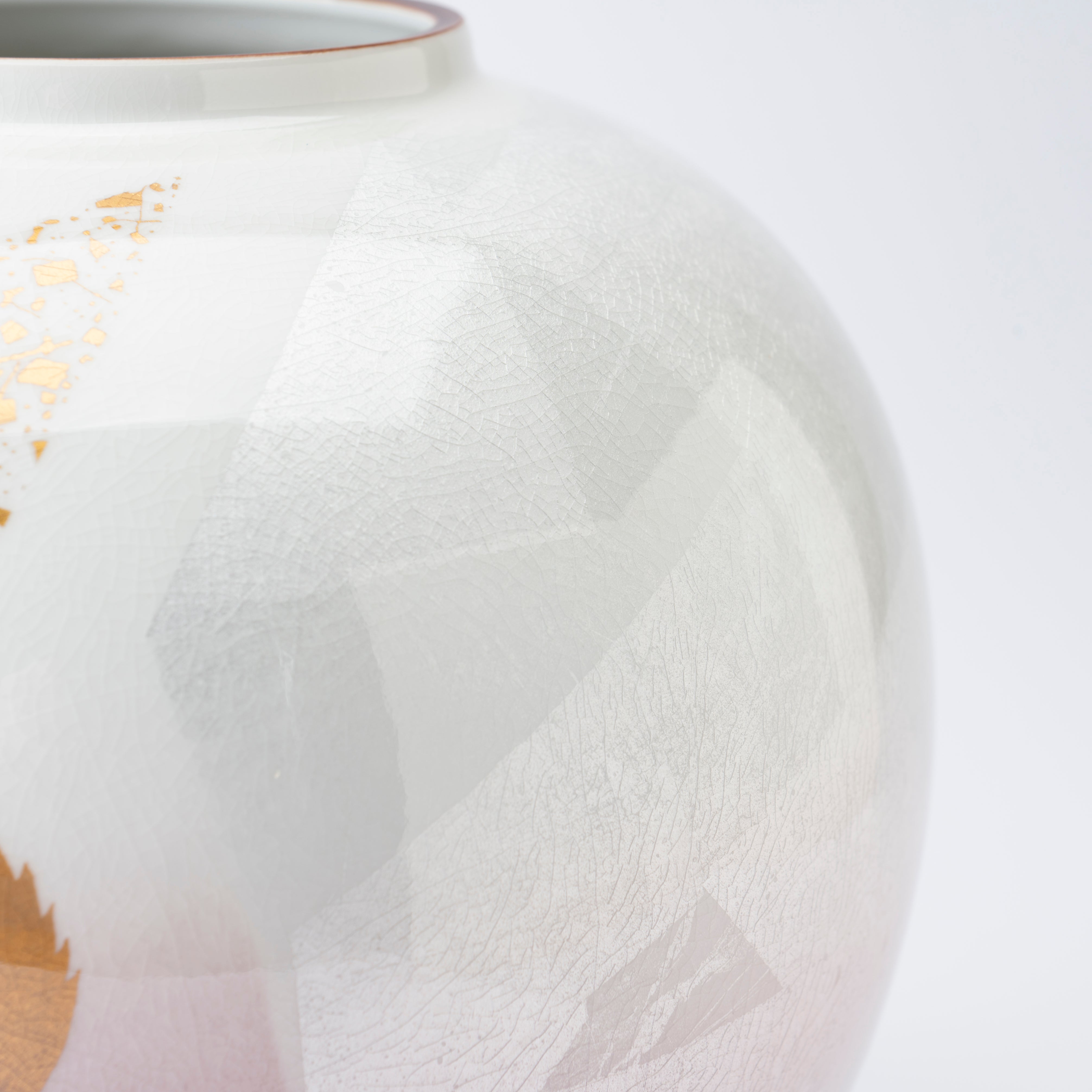 Ginsai Crane Round Japanese Flower Vase 8.1 IN