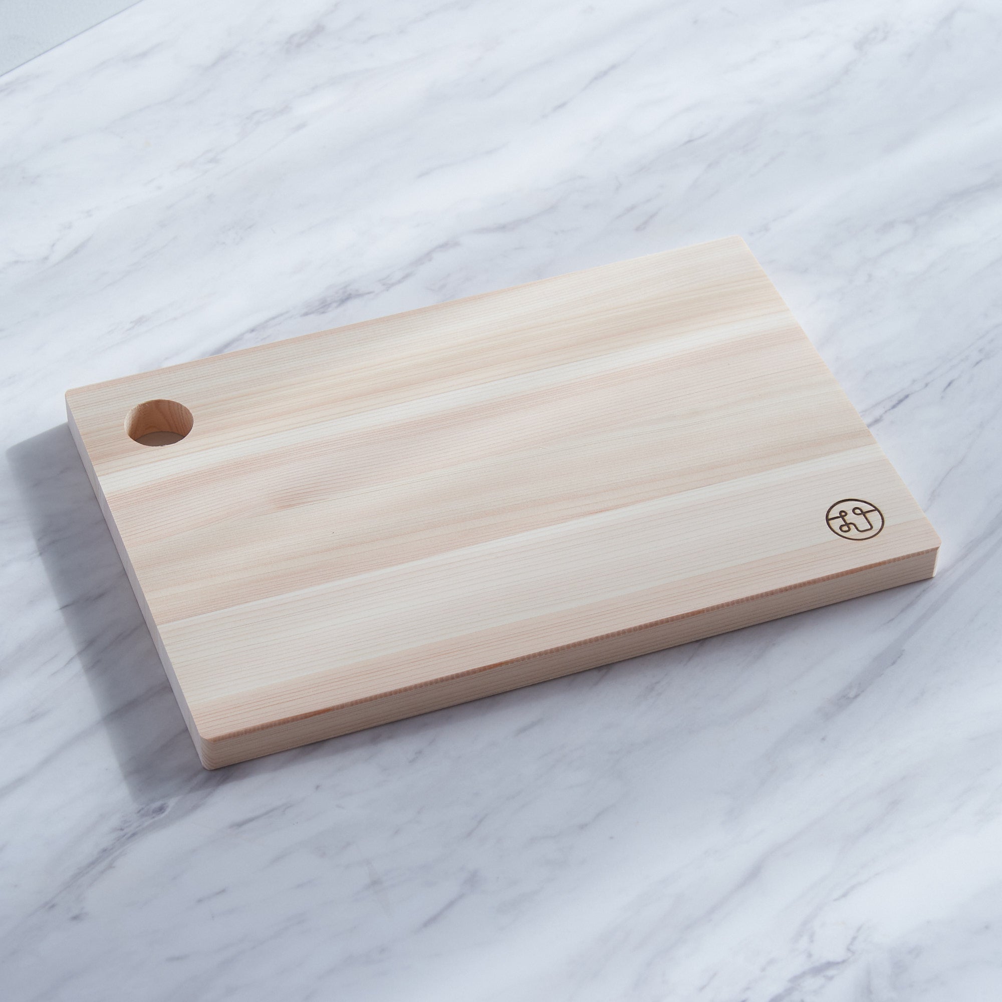 Tono Hinoki Rectangular Cutting Board with Hole