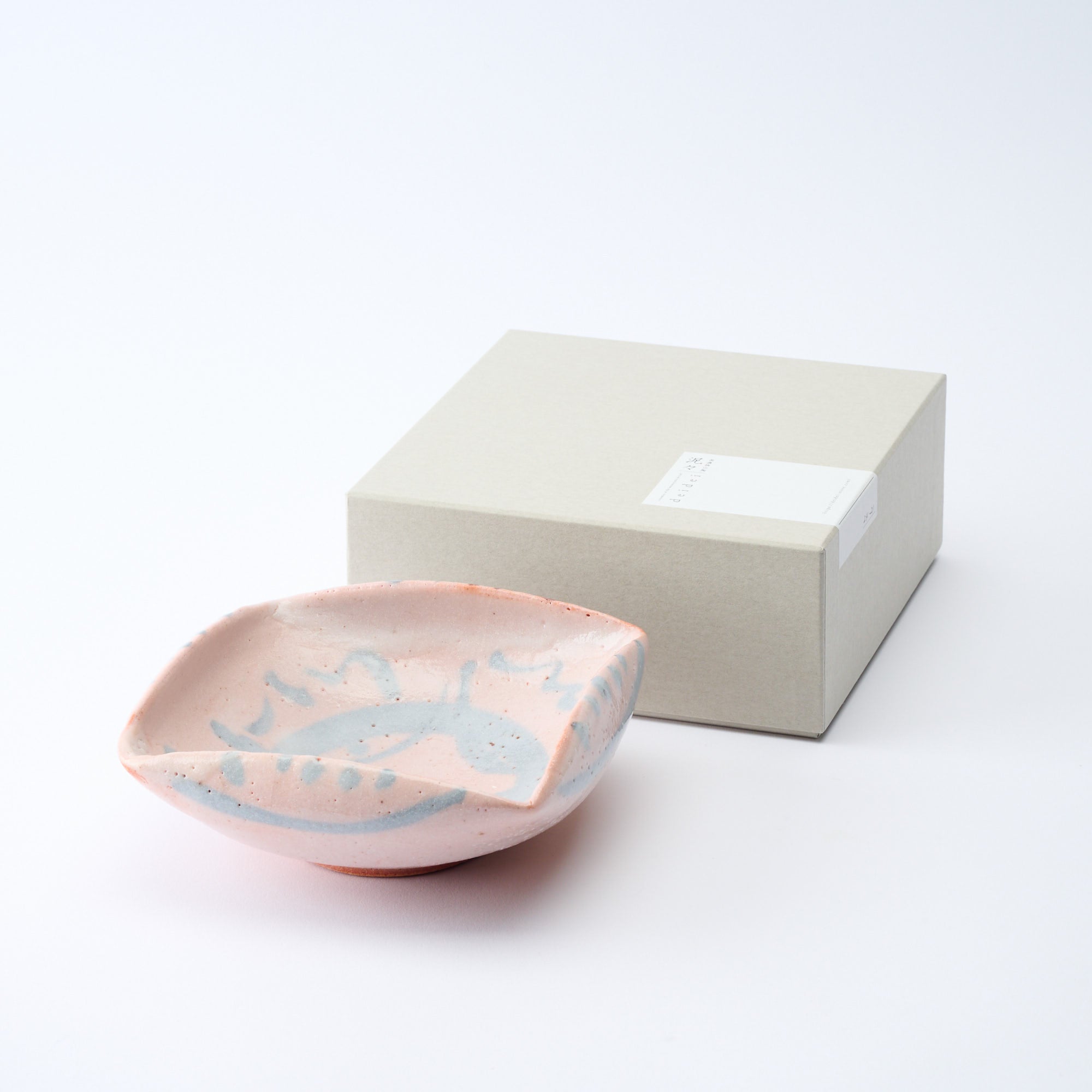 Patterned Shino Blush Square Medium Bowl