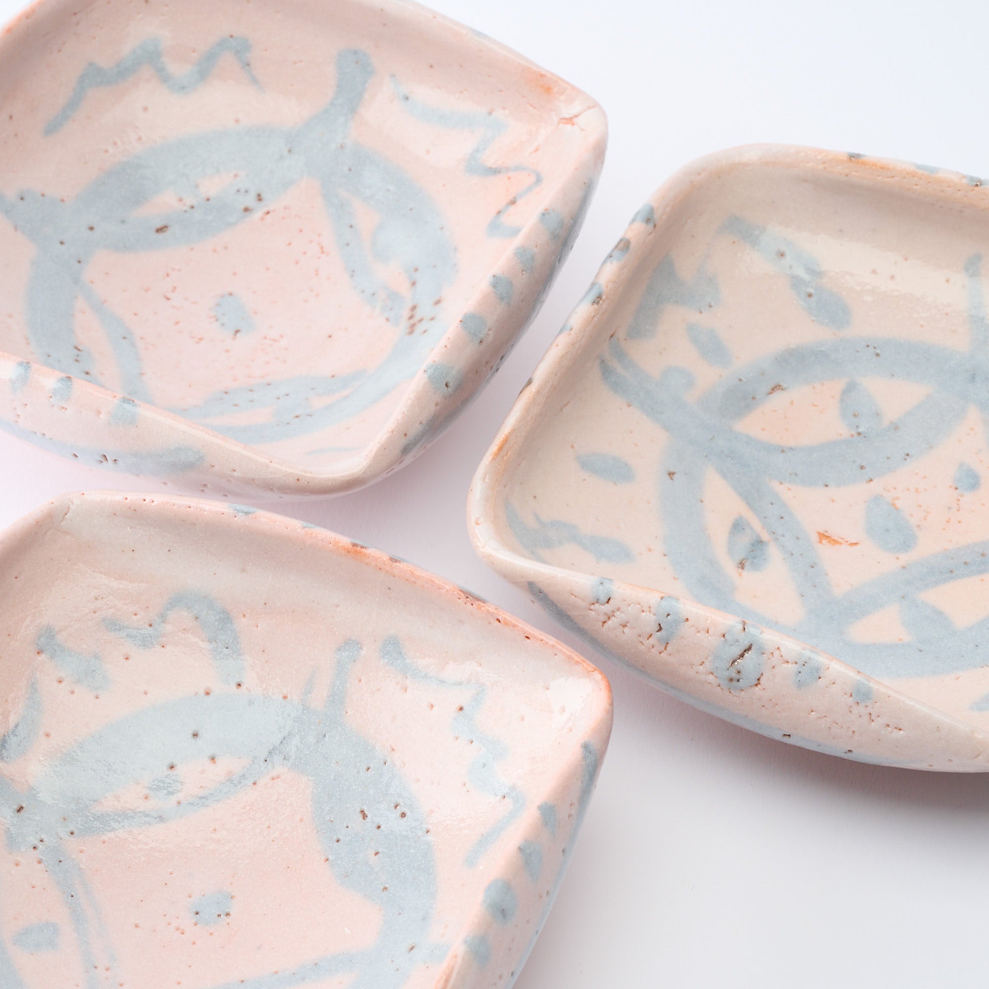 Patterned Shino Blush Square Medium Bowl