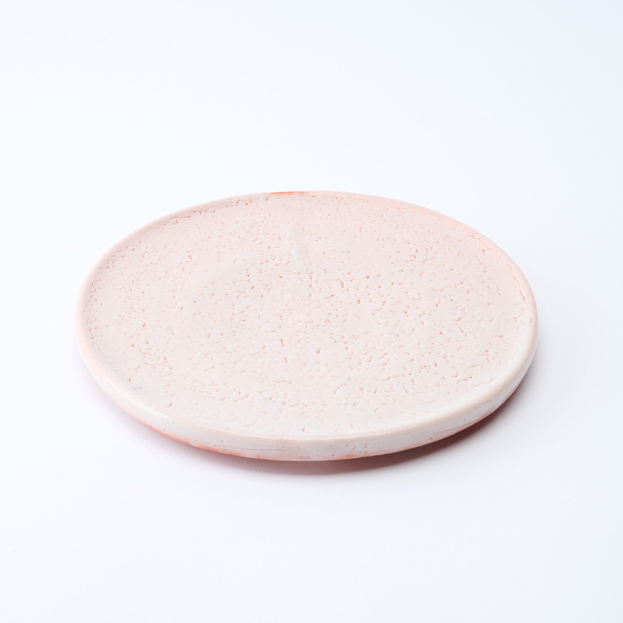Shino Blush Footed Round Dinner Plate