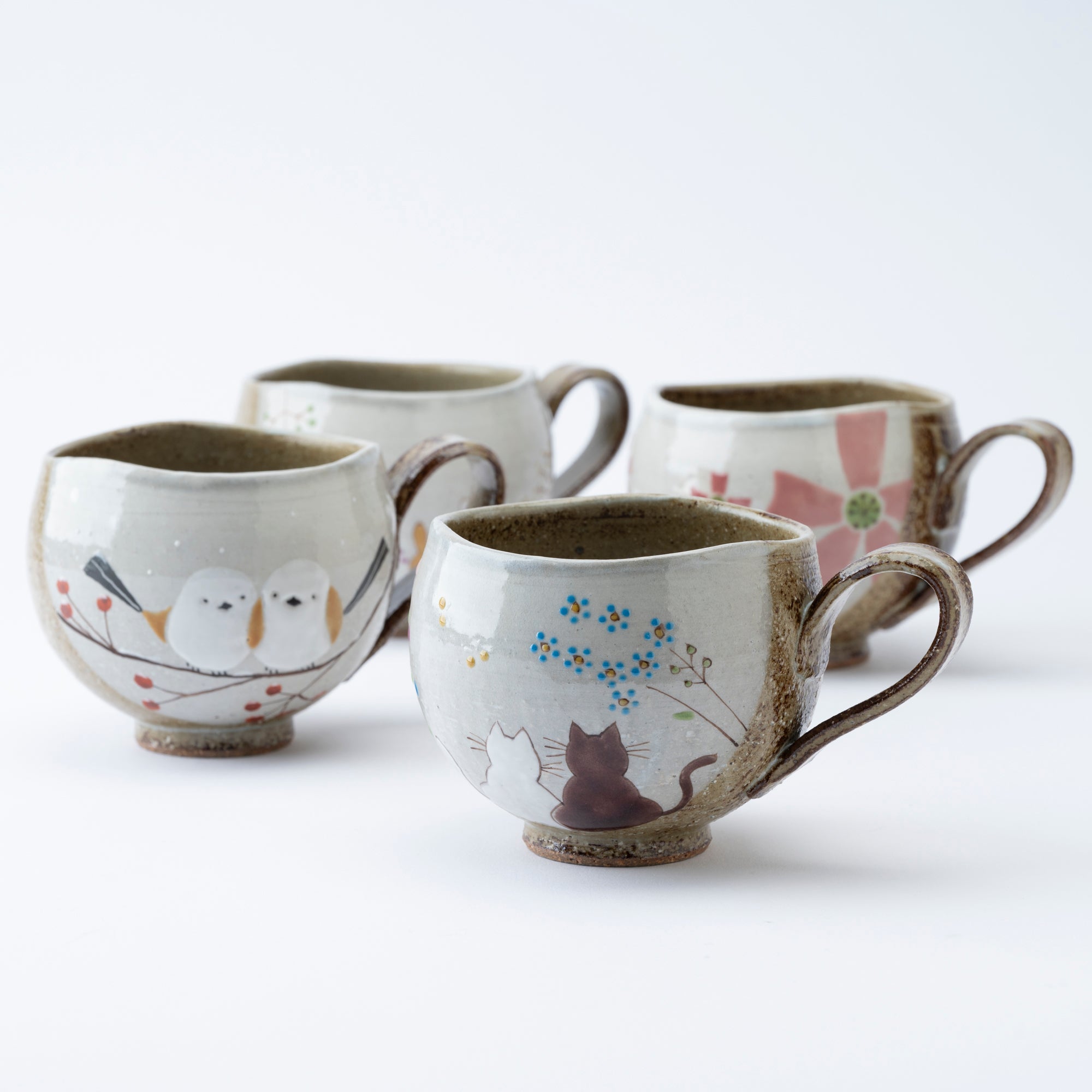 Animals in Sunny Spot Round Mug