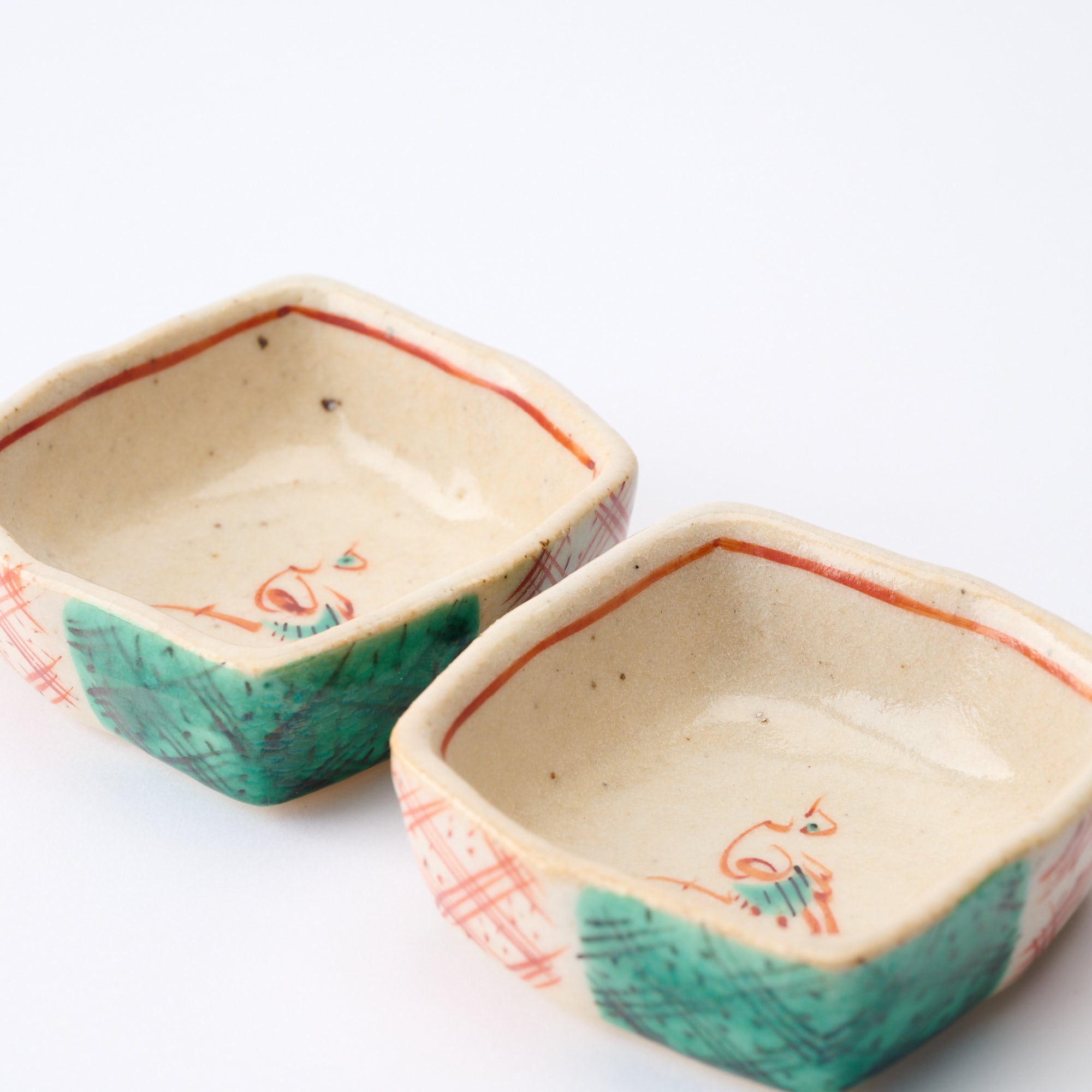 Akae Diamond Pattern Sauce Plate