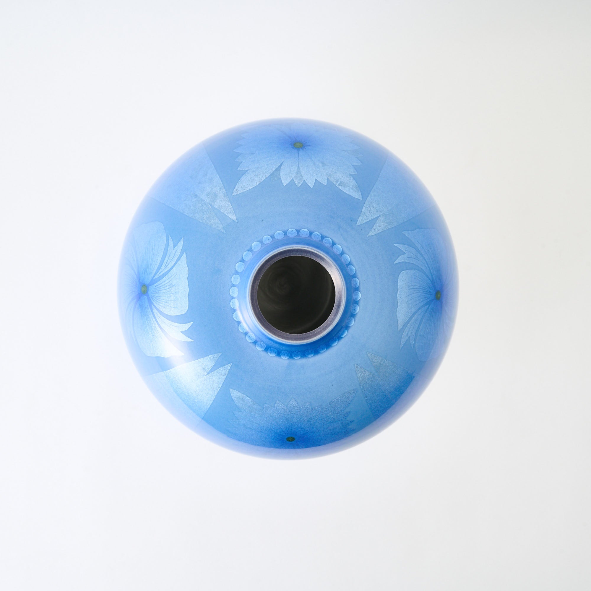 Yuri-Ginsai Pale Azure Flower Pattern Vase