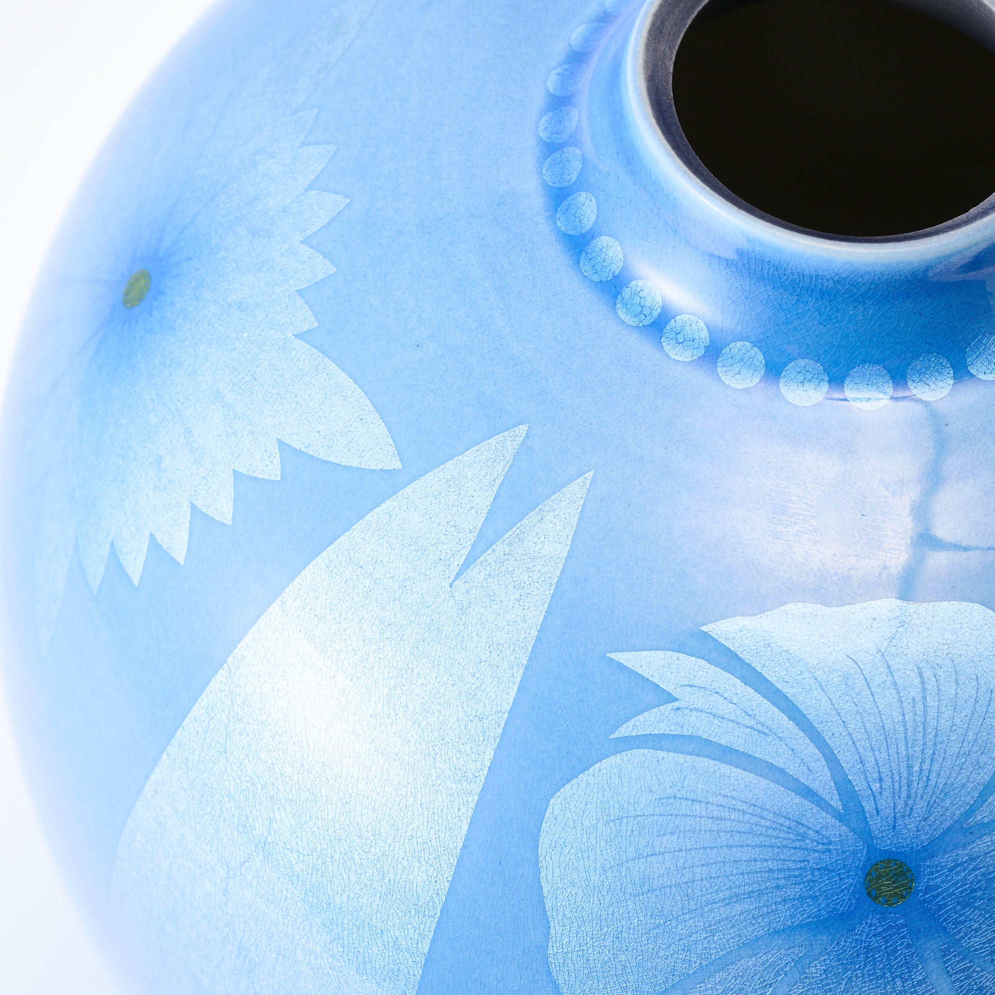 Yuri-Ginsai Pale Azure Flower Pattern Vase