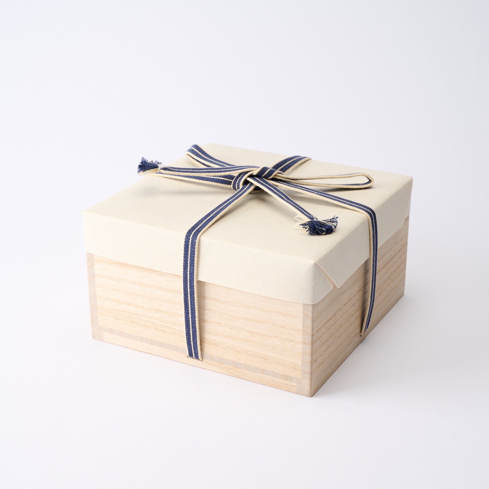 Clad in Light Faceted Matcha Bowl