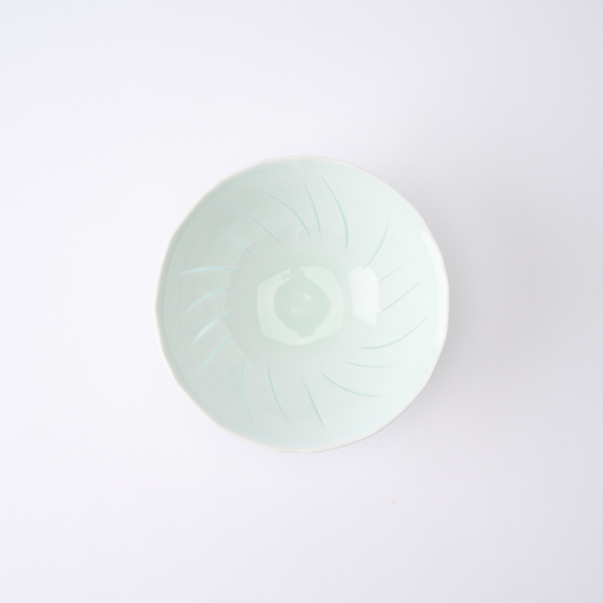 Clad in Light Faceted Matcha Bowl