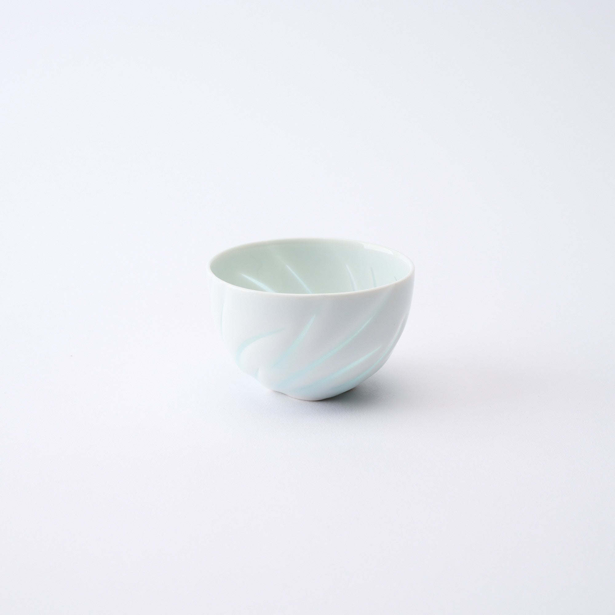 Soft Light Guinomi Sake Cup