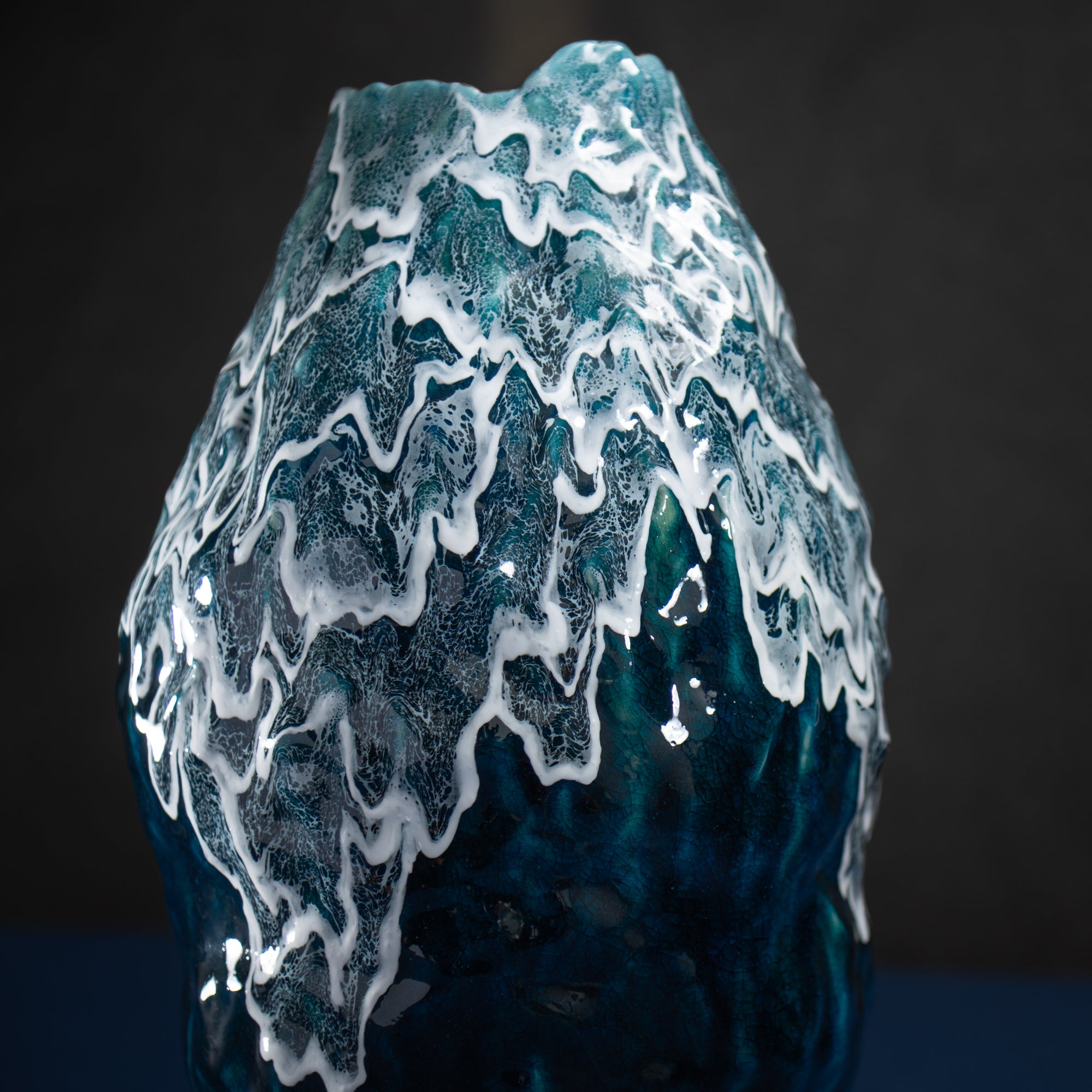 Sazameku Cascade Tall Japanese Flower Vase