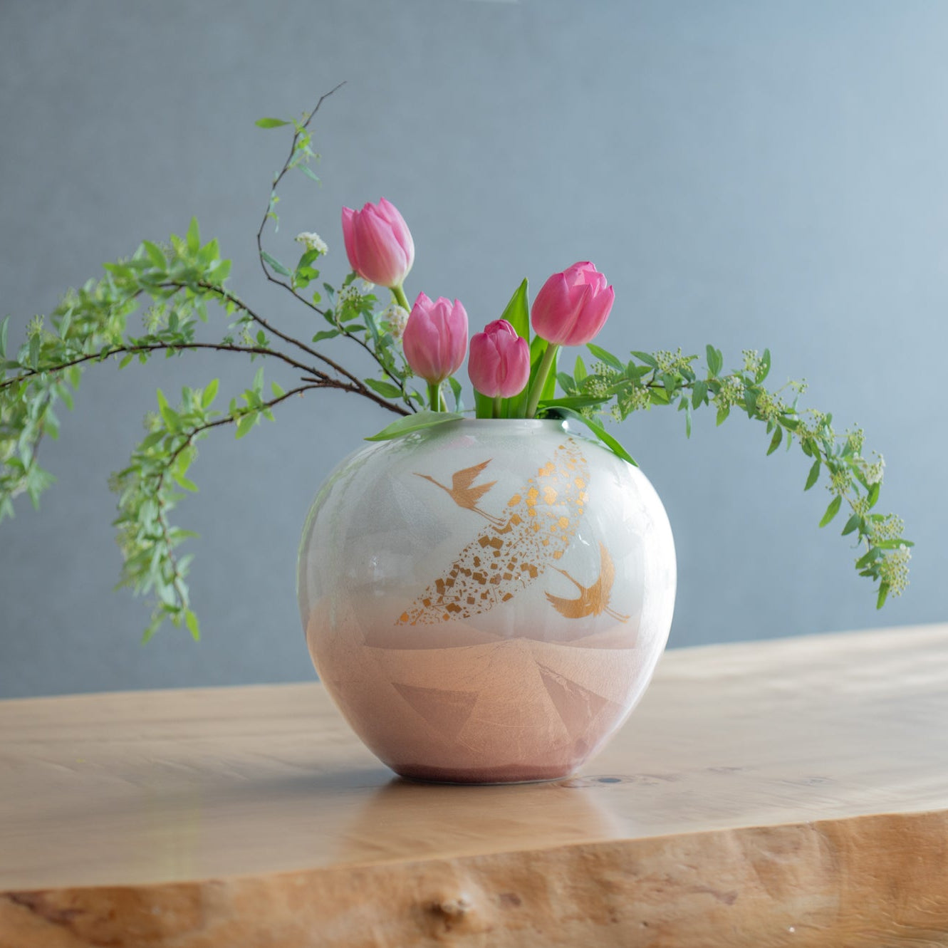 Ginsai Crane Round Japanese Flower Vase 8.1 IN