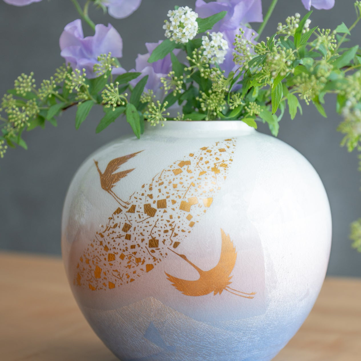 Ginsai Crane Round Japanese Flower Vase 6.9 IN
