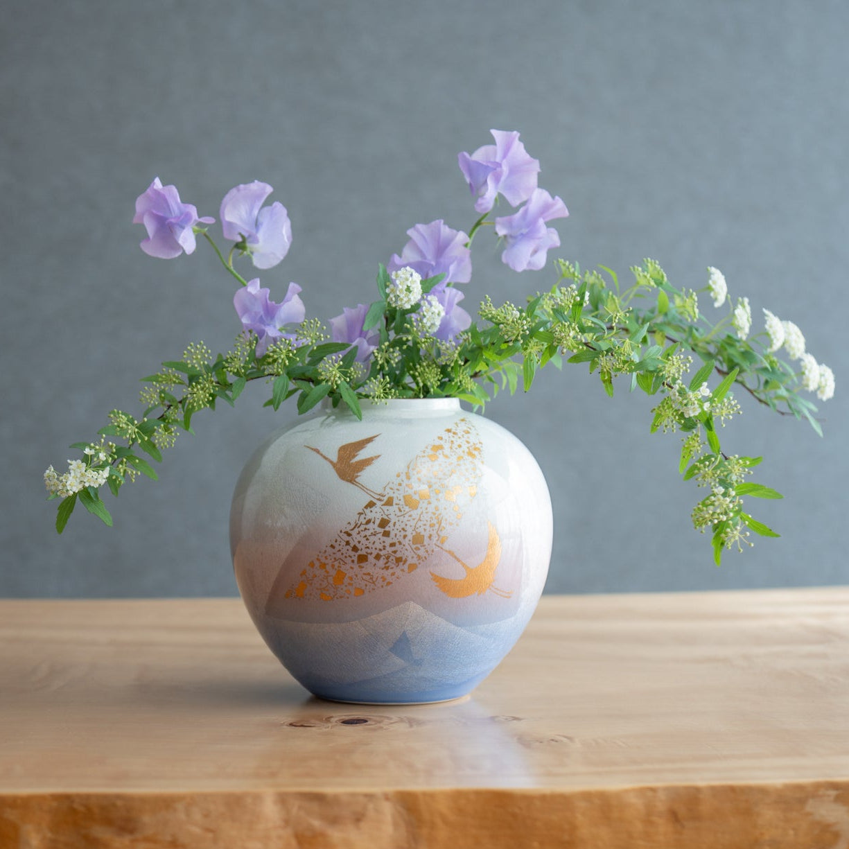 Ginsai Crane Round Japanese Flower Vase 6.9 IN