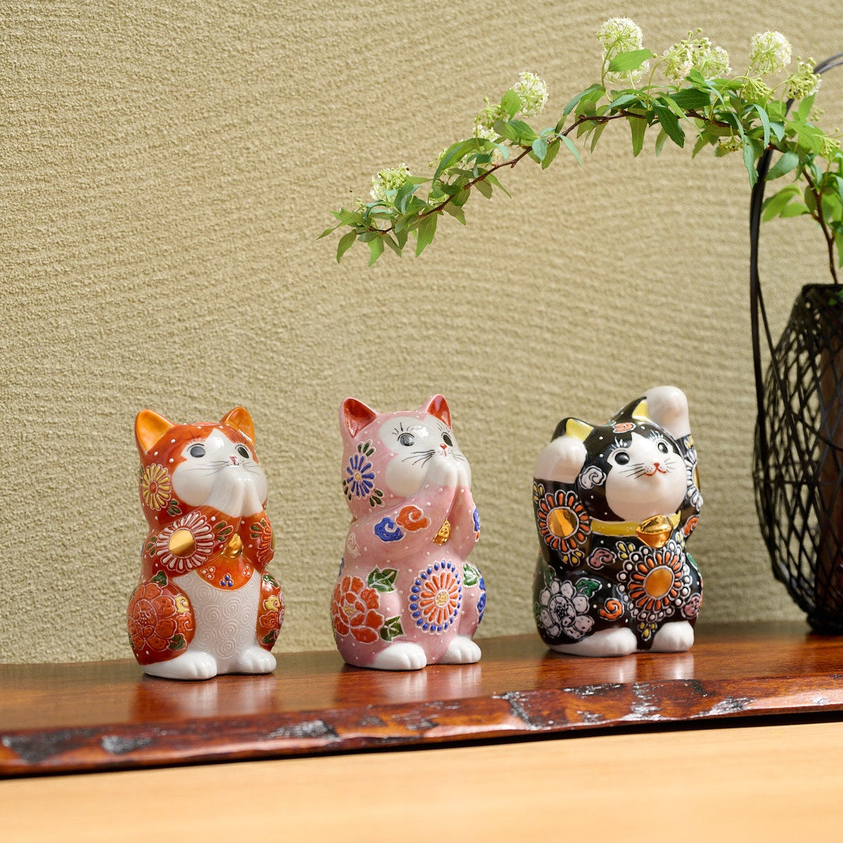 Red Mori Oinori Neko Lucky Cat