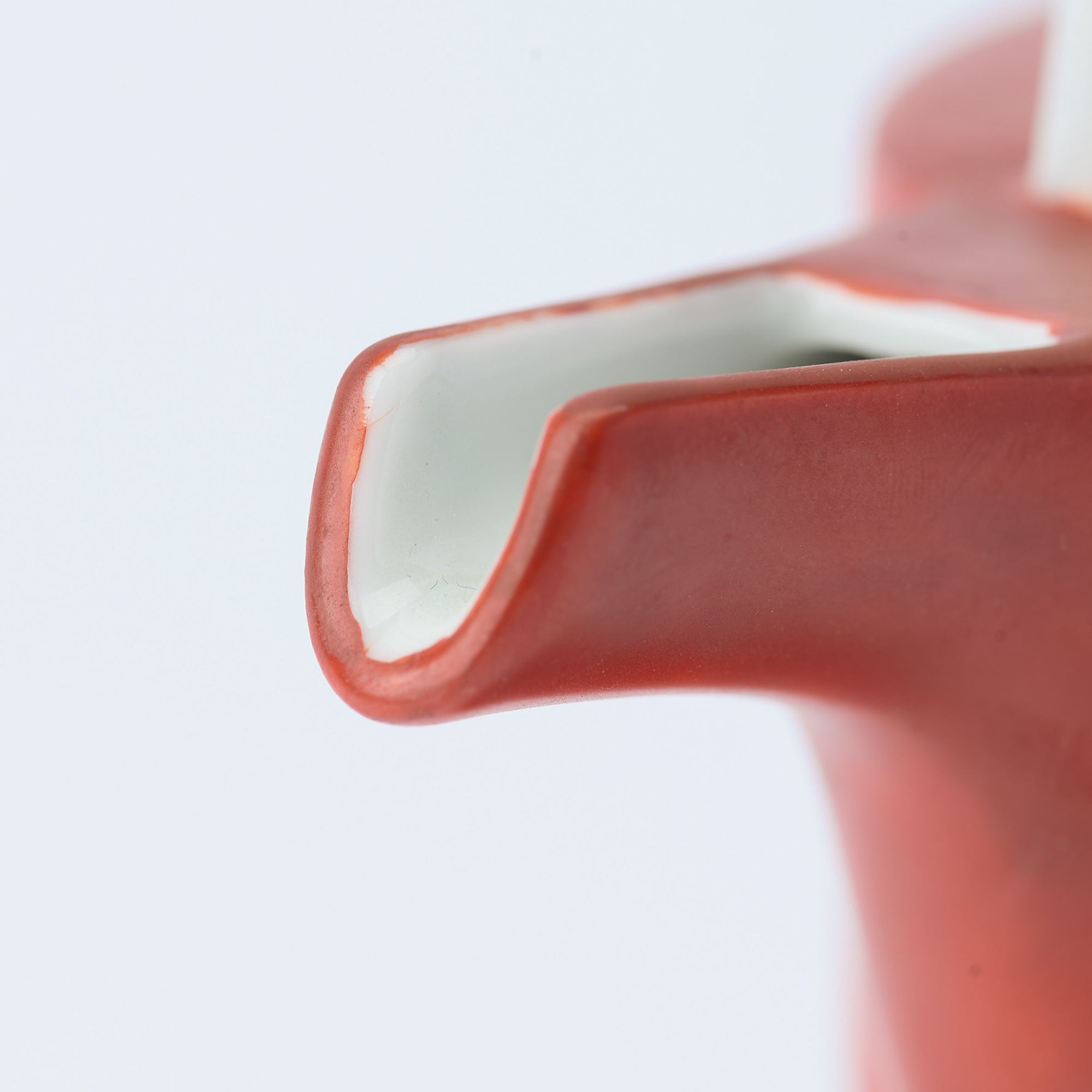 Bengara Red Tall Sake Pot