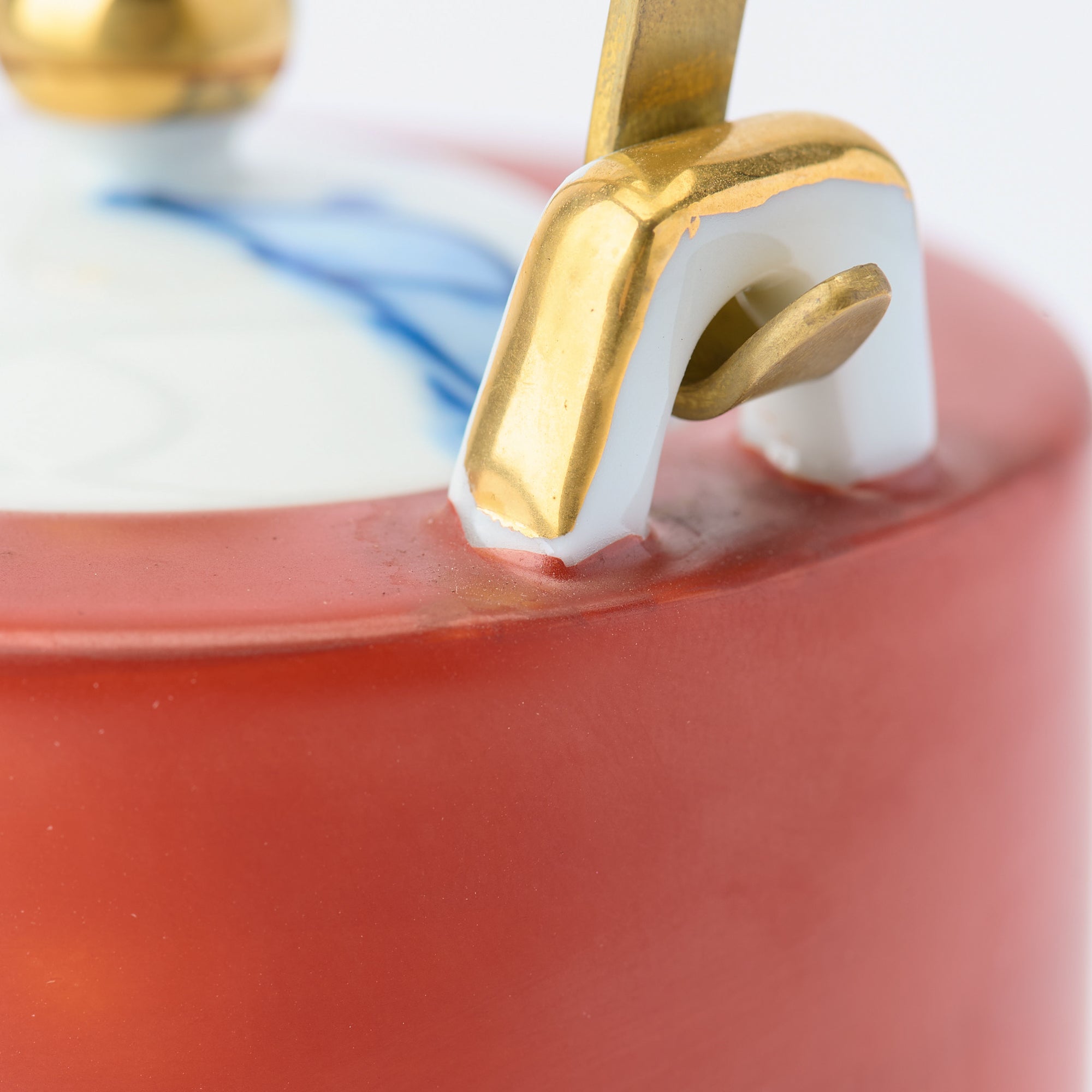 Bengara Red Tall Sake Pot