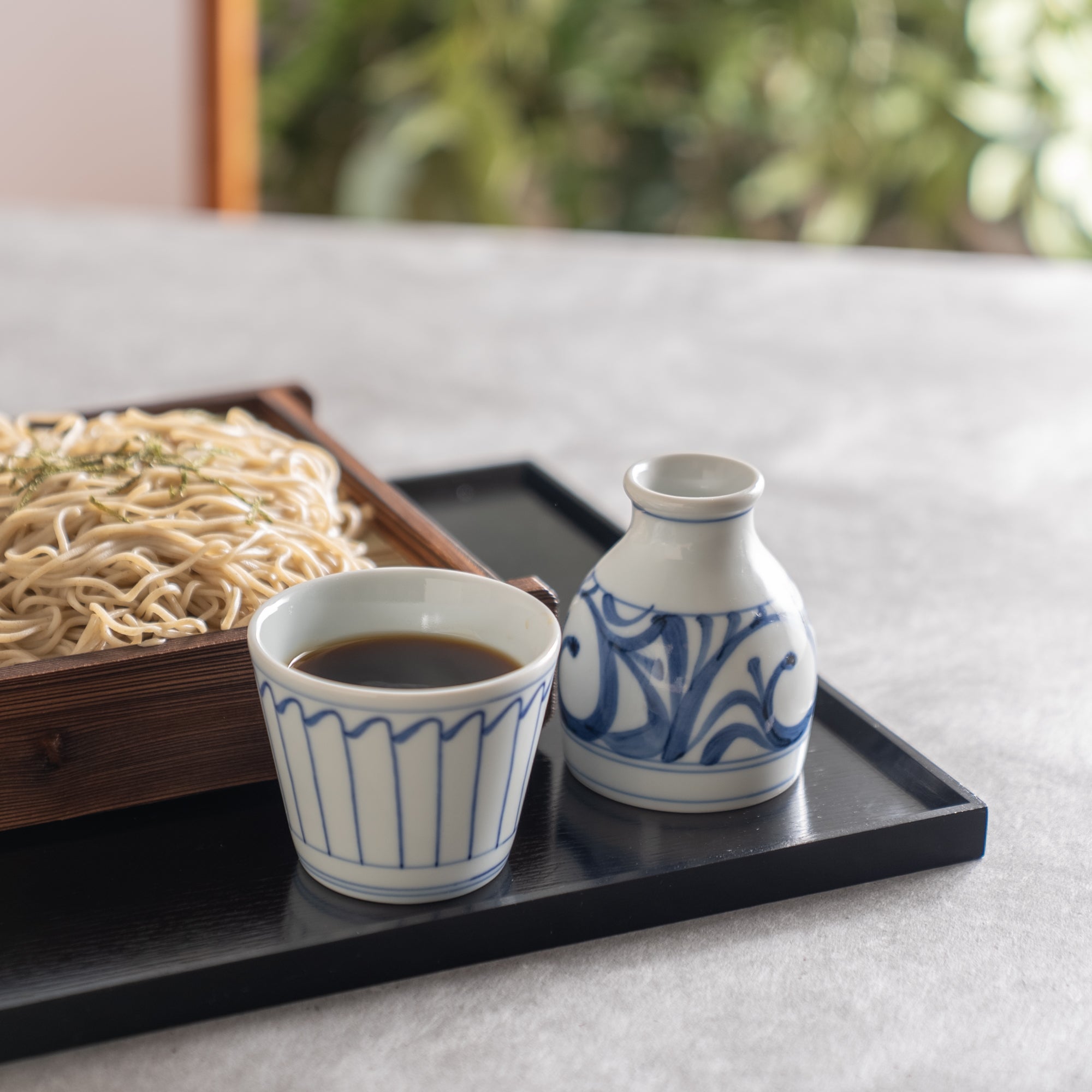 Taza de soba choko con estampado tradicional