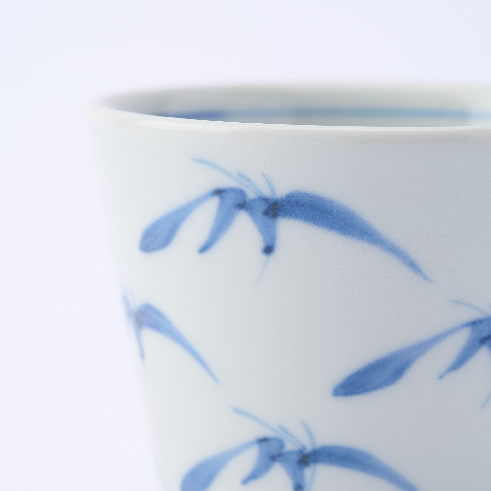 Taza de soba choko con estampado tradicional