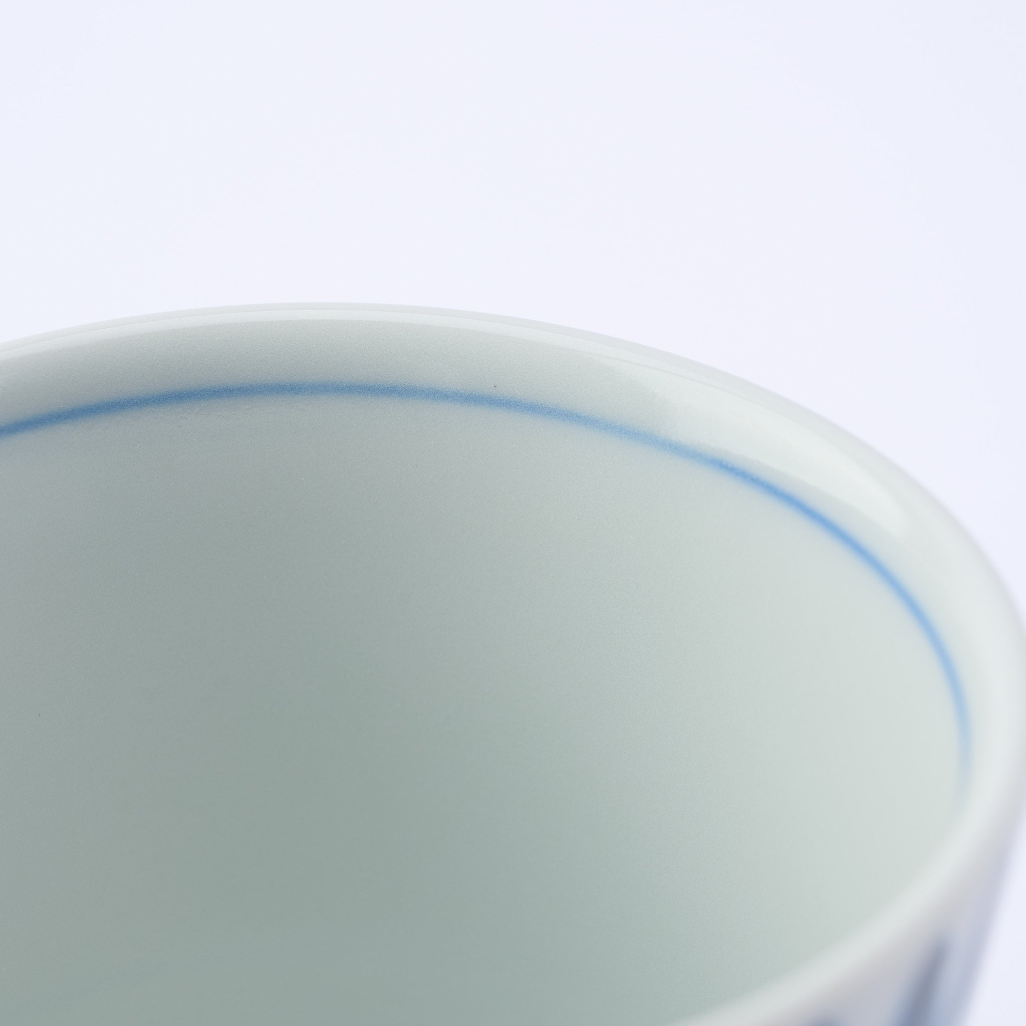 Taza de soba choko con estampado tradicional