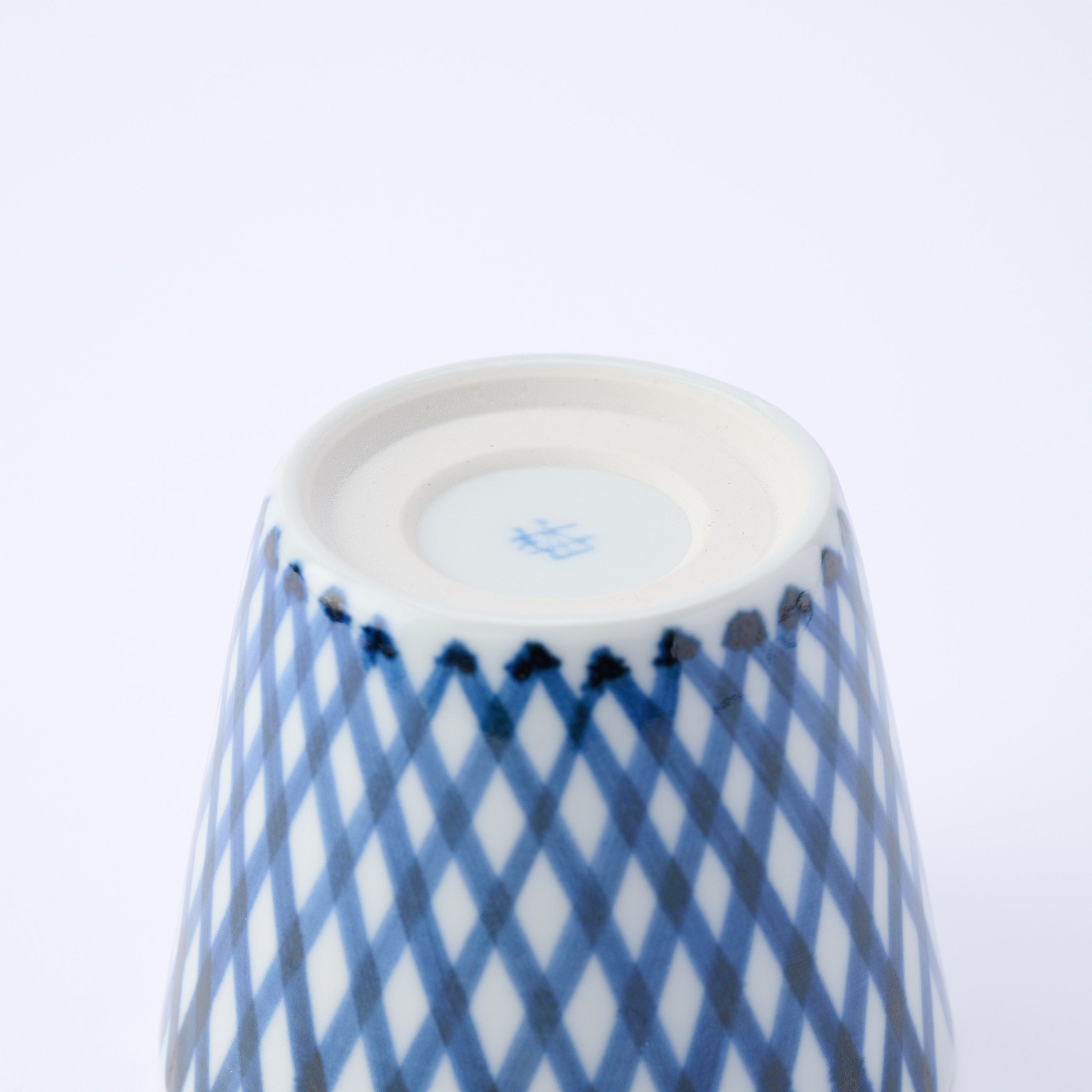 Taza de soba choko con estampado tradicional