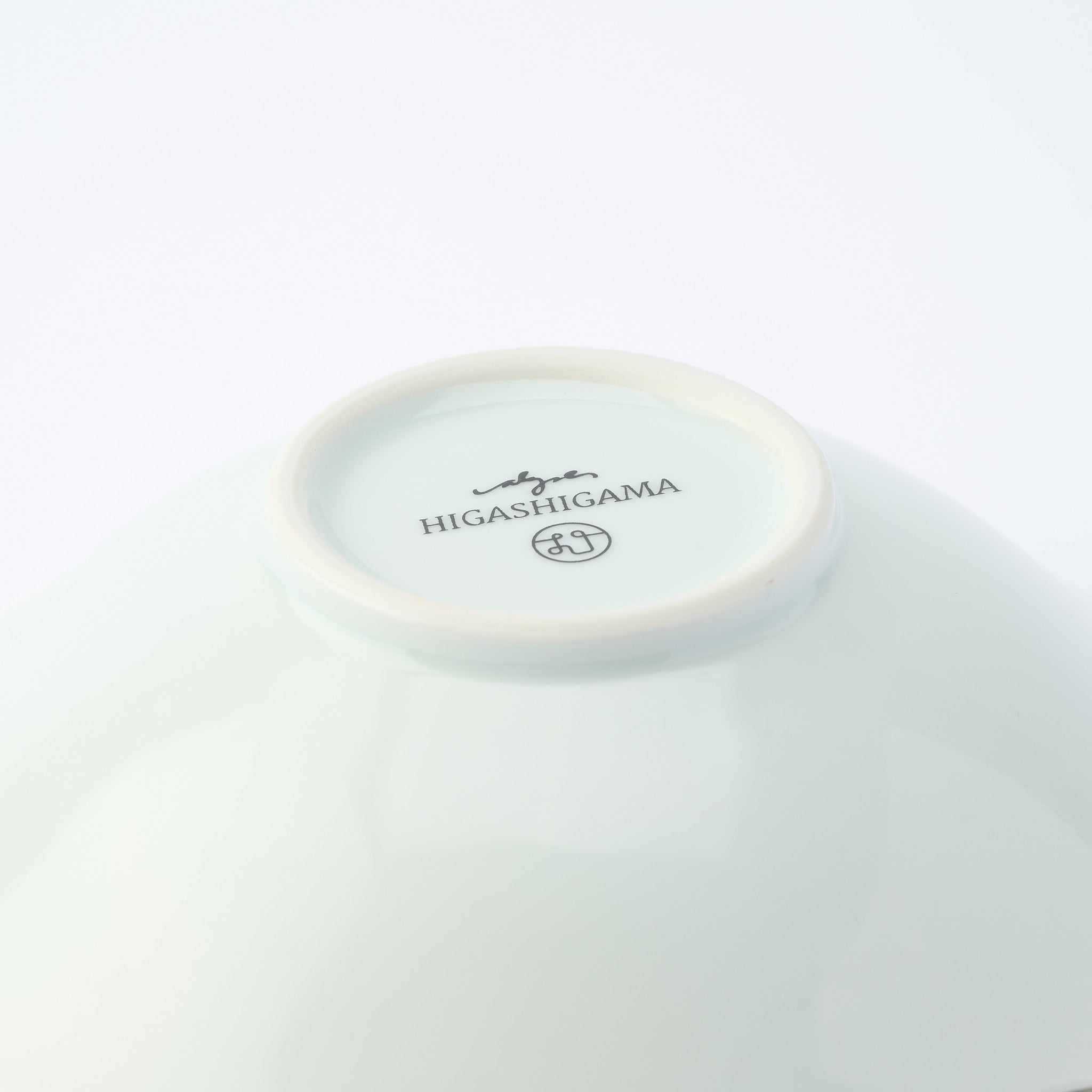 Blossoming Sakura Flower-Shaped Medium Bowl