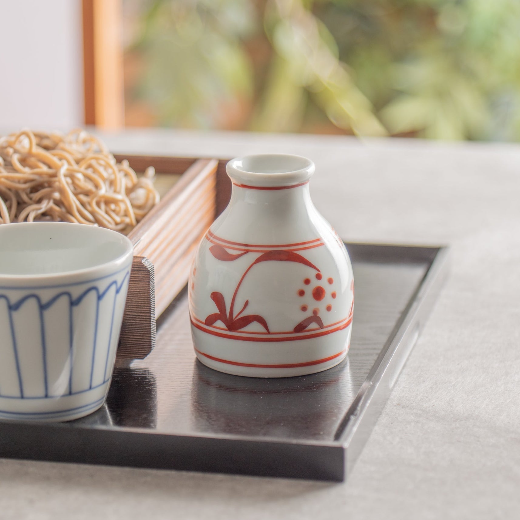 Traditional Patterned Sauce Bottle 5.1 fl oz