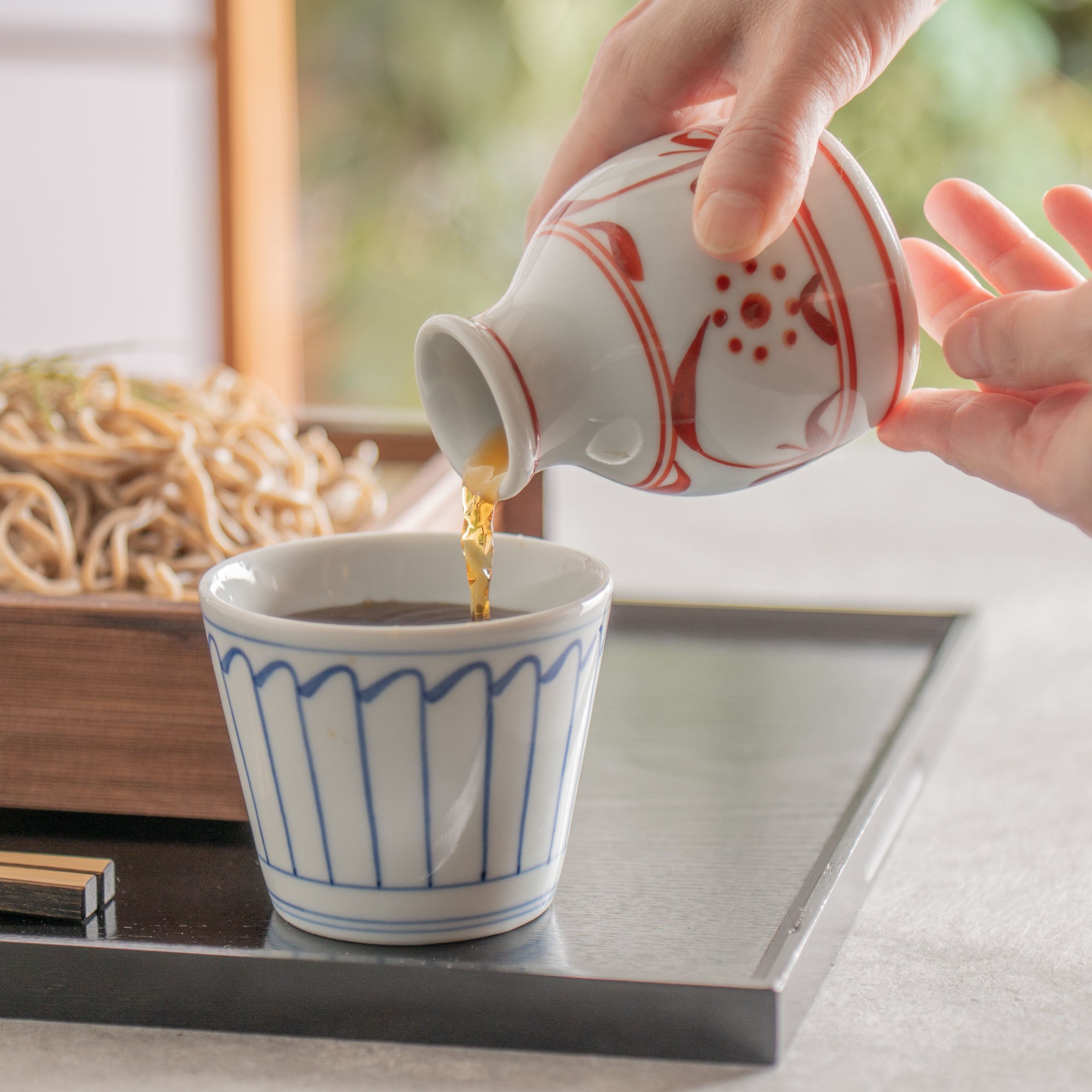 Traditional Patterned Sauce Bottle 5.1 fl oz