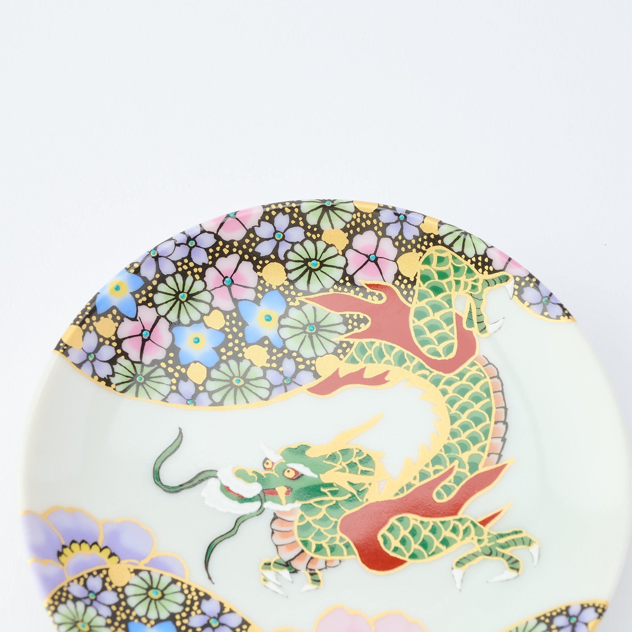 Kutani Art Auspicious Motifs Sauce Plate