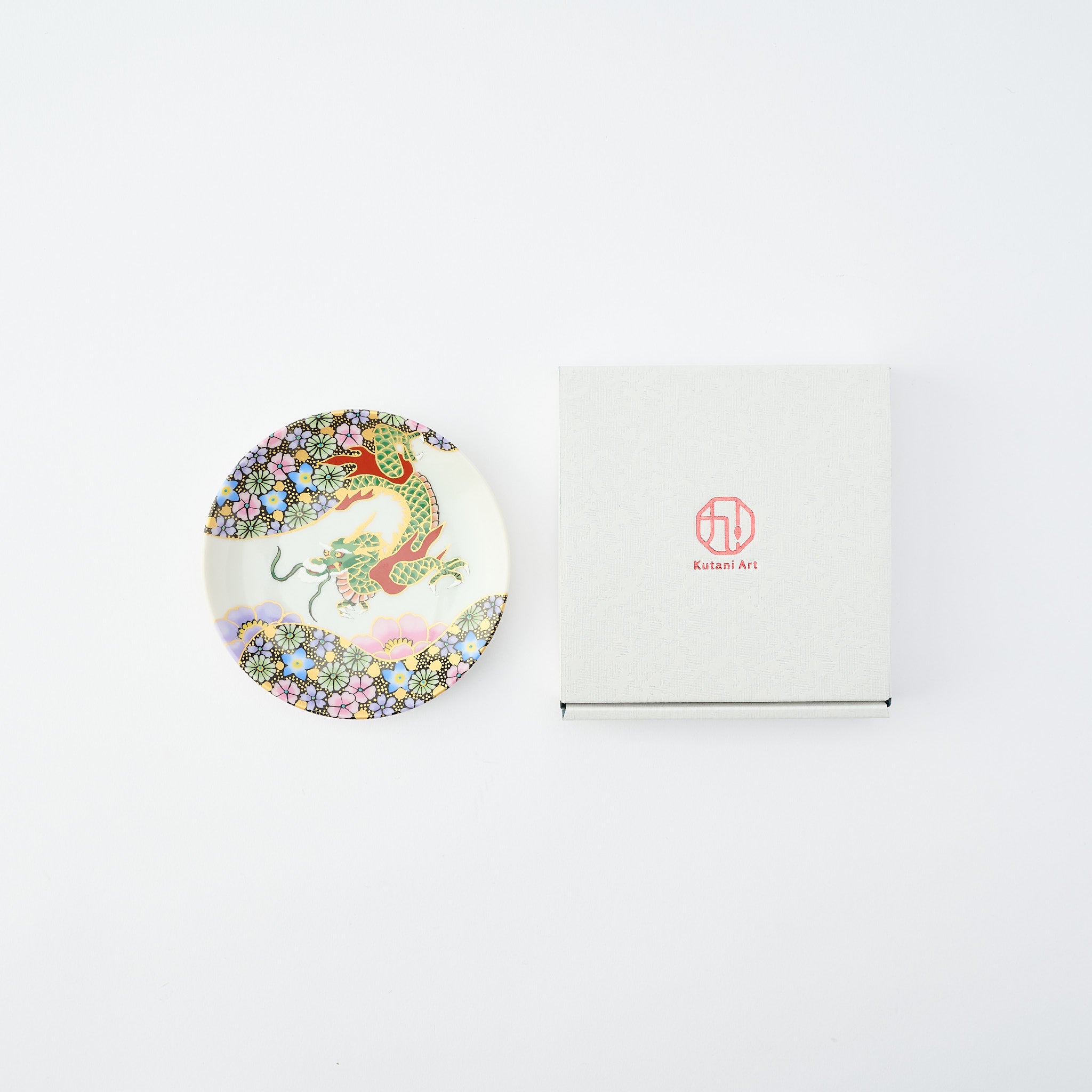 Kutani Art Auspicious Motifs Sauce Plate