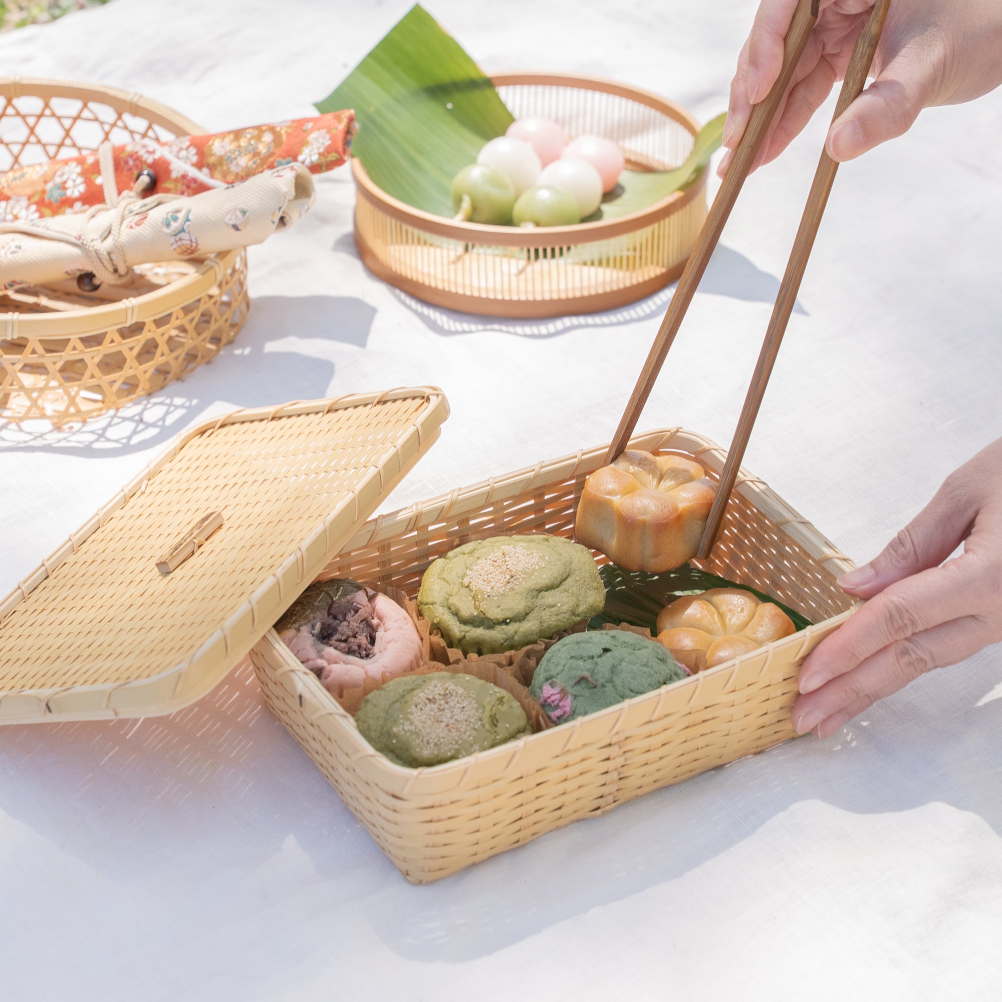 Woven Bamboo Bento Box L