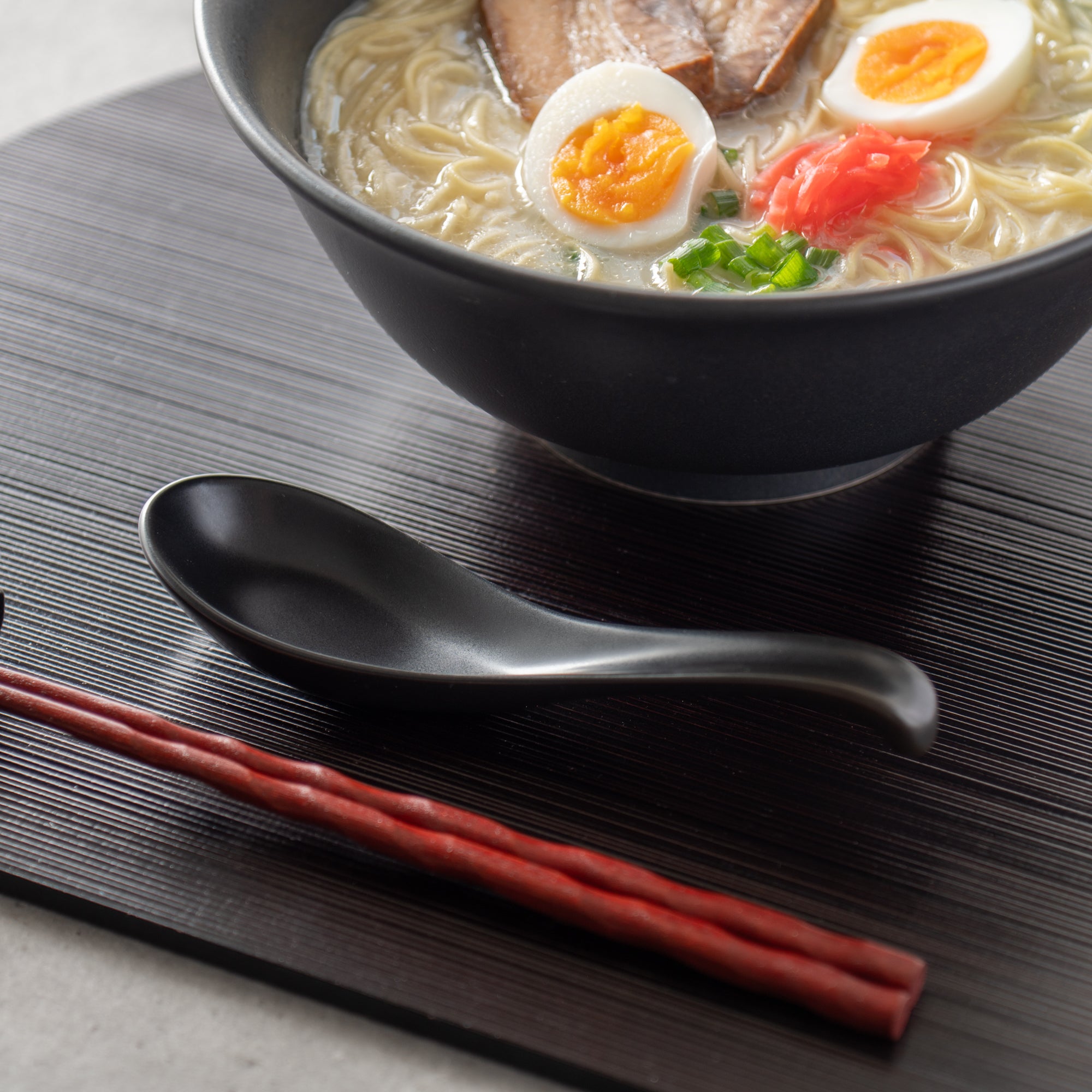 Flowing Curve Ramen Spoon