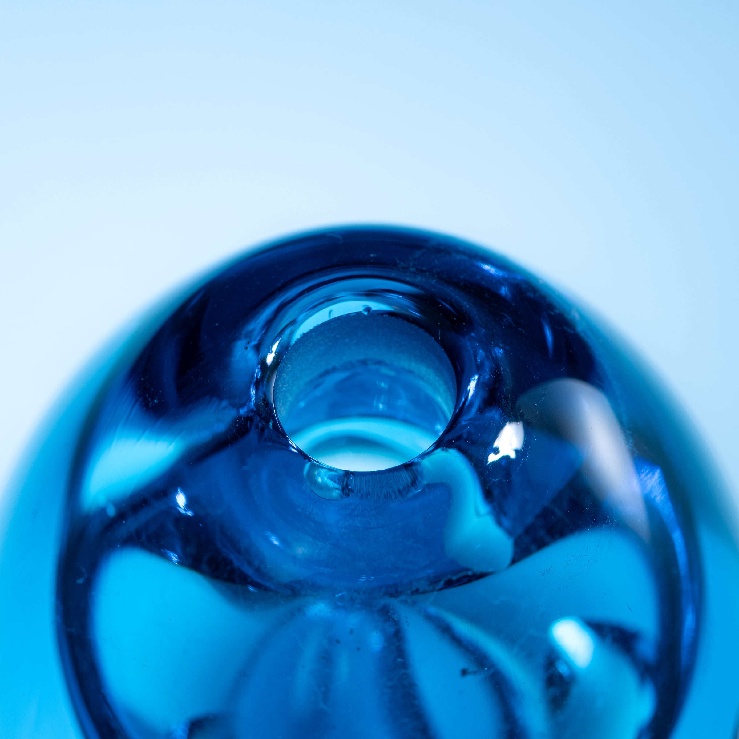 Erinnerungen an die Farben des Ozeans Blau Parfümflasche