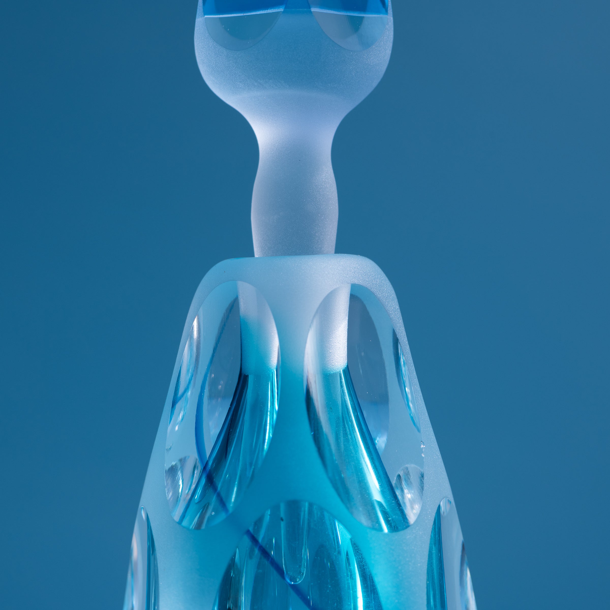 Erinnerungen an die Farben des Himmels Blau Parfümflasche