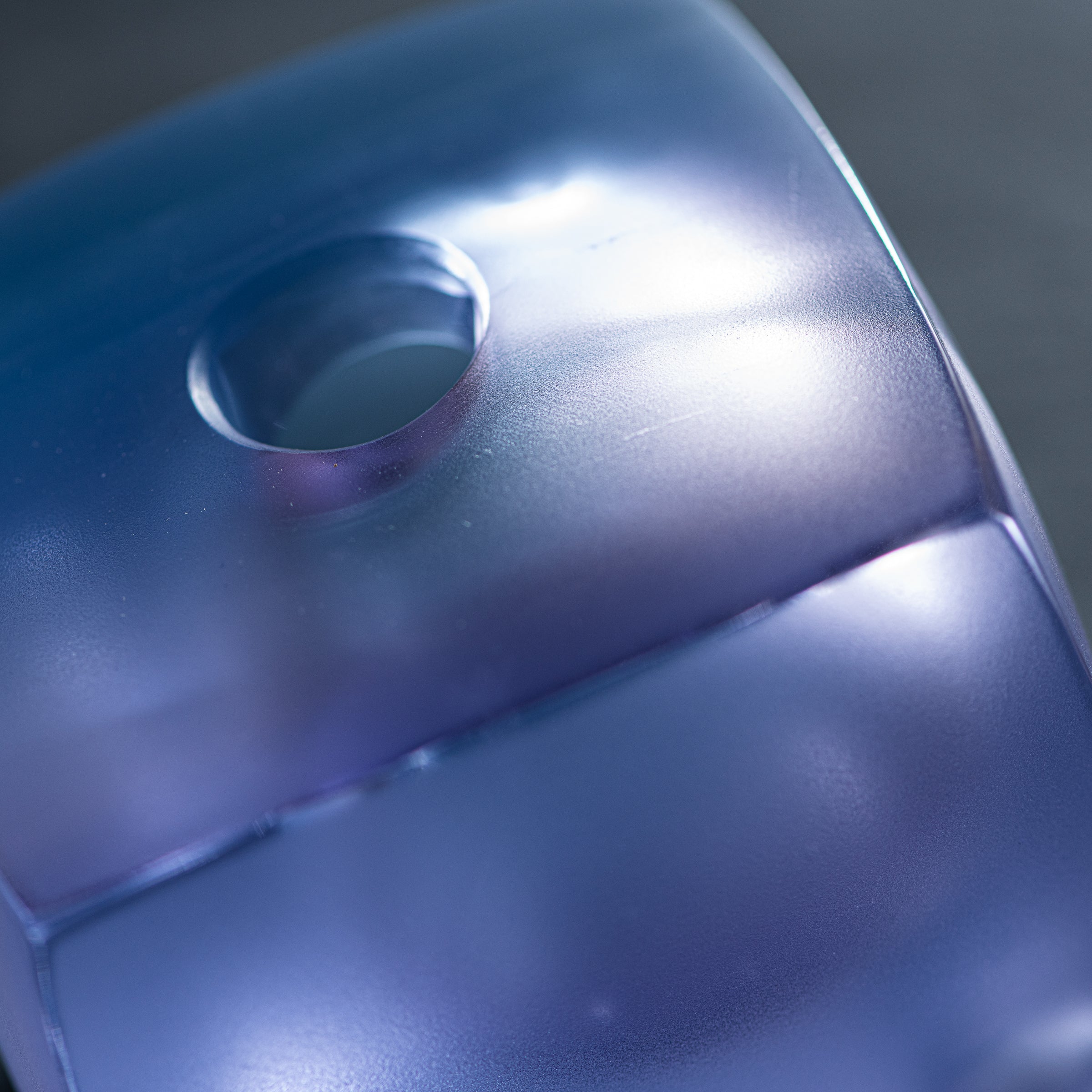 Erinnerungen an Farben Violett Kleine Einzelblumenvase „Twilight“