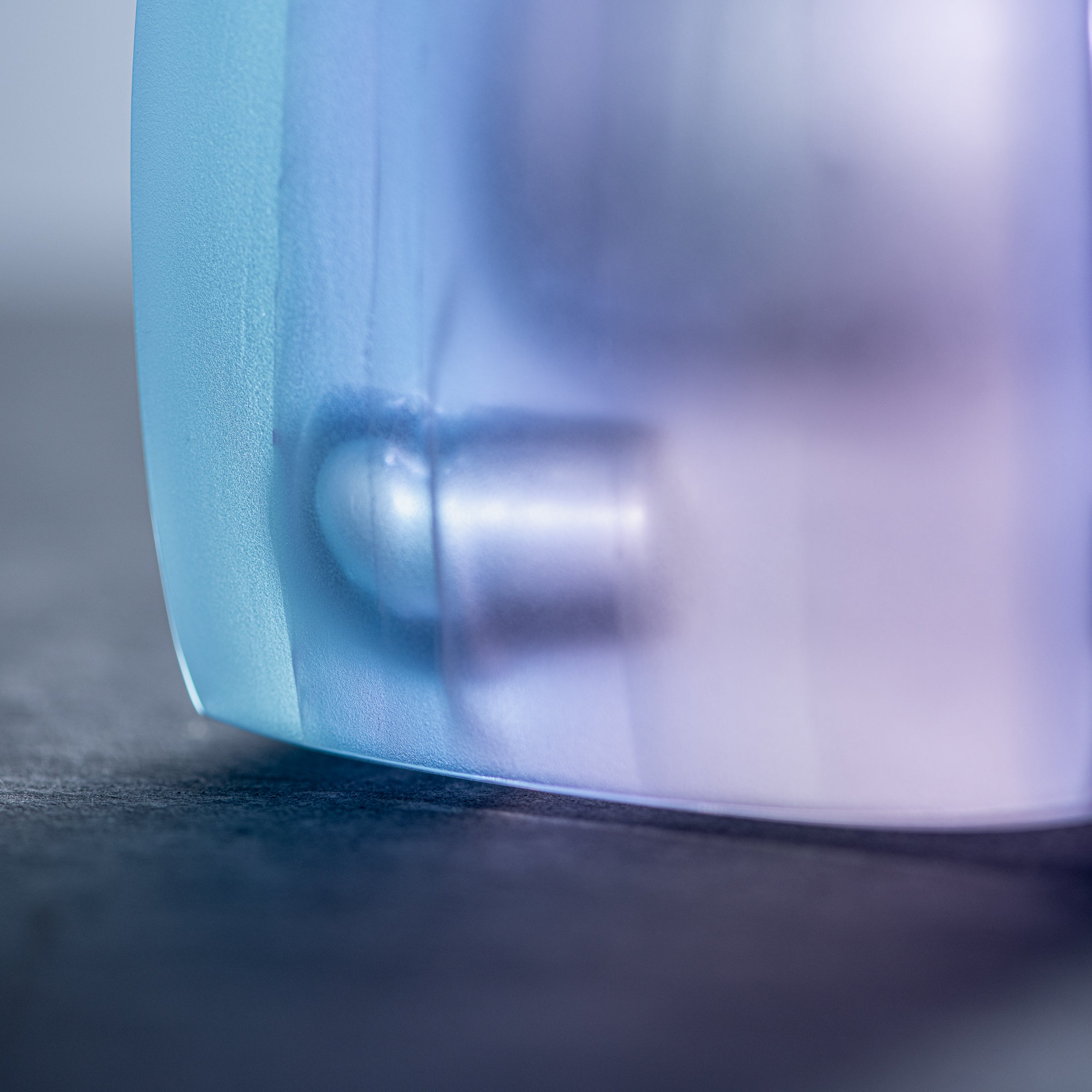 Erinnerungen an Farben Violett Kleine Einzelblumenvase „Twilight“