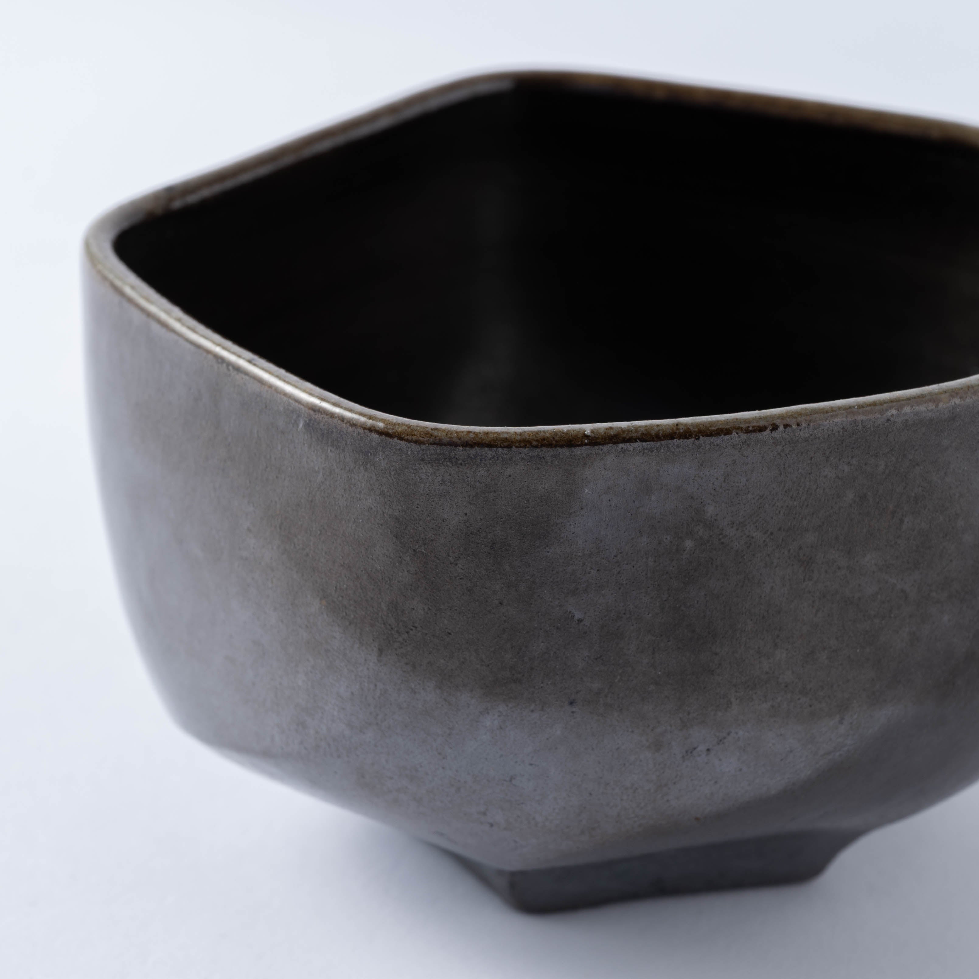 Hikidashi-Guro Five-Sided Matcha Bowl